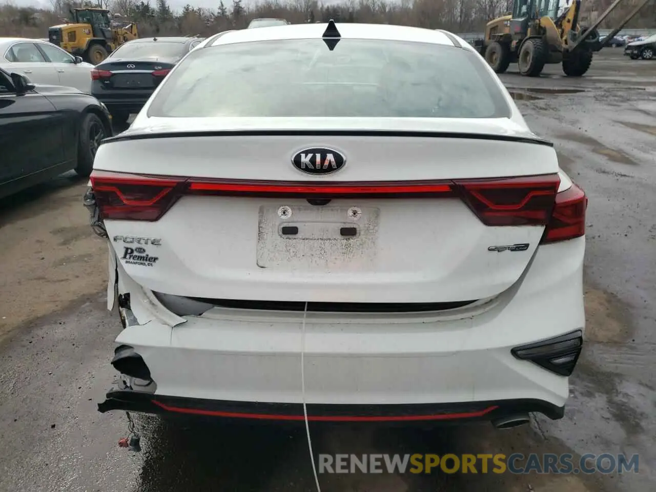 6 Photograph of a damaged car 3KPF34ADXLE168847 KIA FORTE 2020