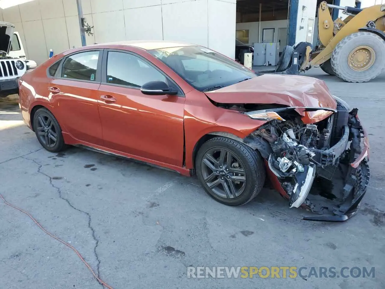 4 Photograph of a damaged car 3KPF34ADXLE218582 KIA FORTE 2020