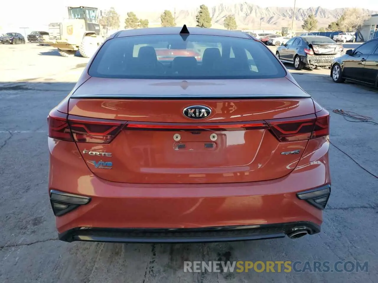 6 Photograph of a damaged car 3KPF34ADXLE218582 KIA FORTE 2020