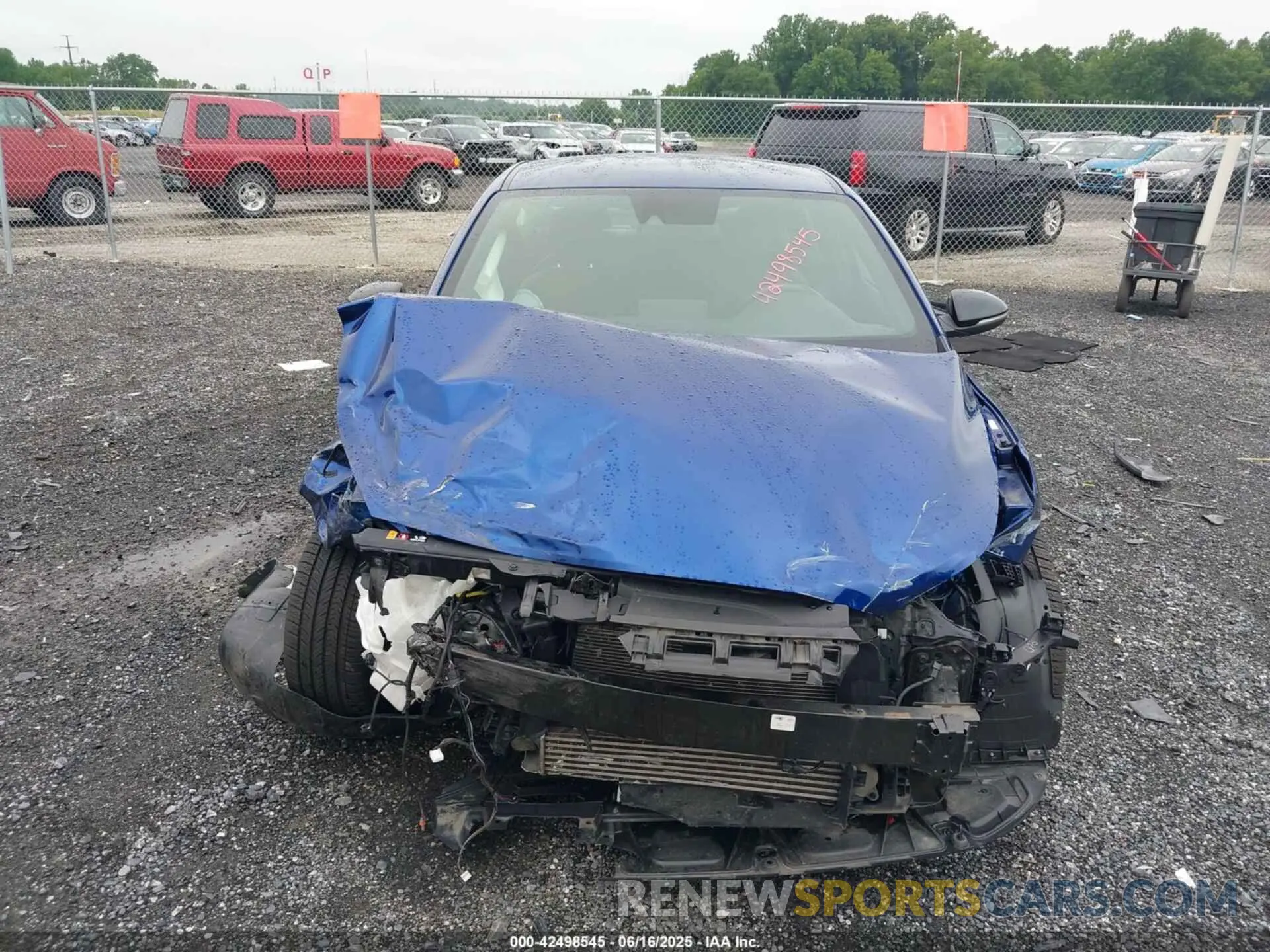 12 Photograph of a damaged car 3KPF44AC0LE215338 KIA FORTE 2020