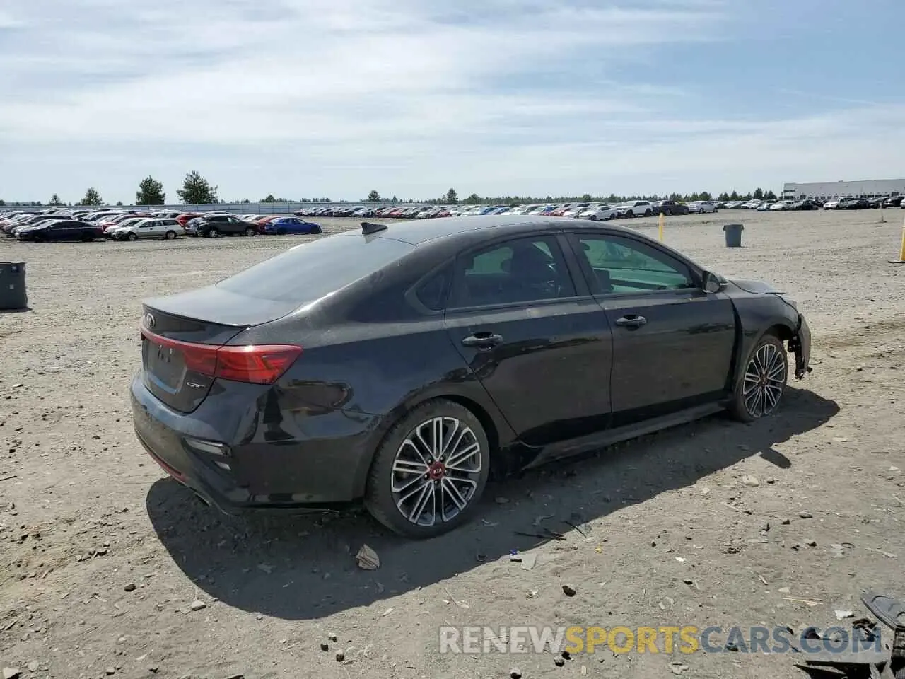 3 Photograph of a damaged car 3KPF44AC1LE227675 KIA FORTE 2020