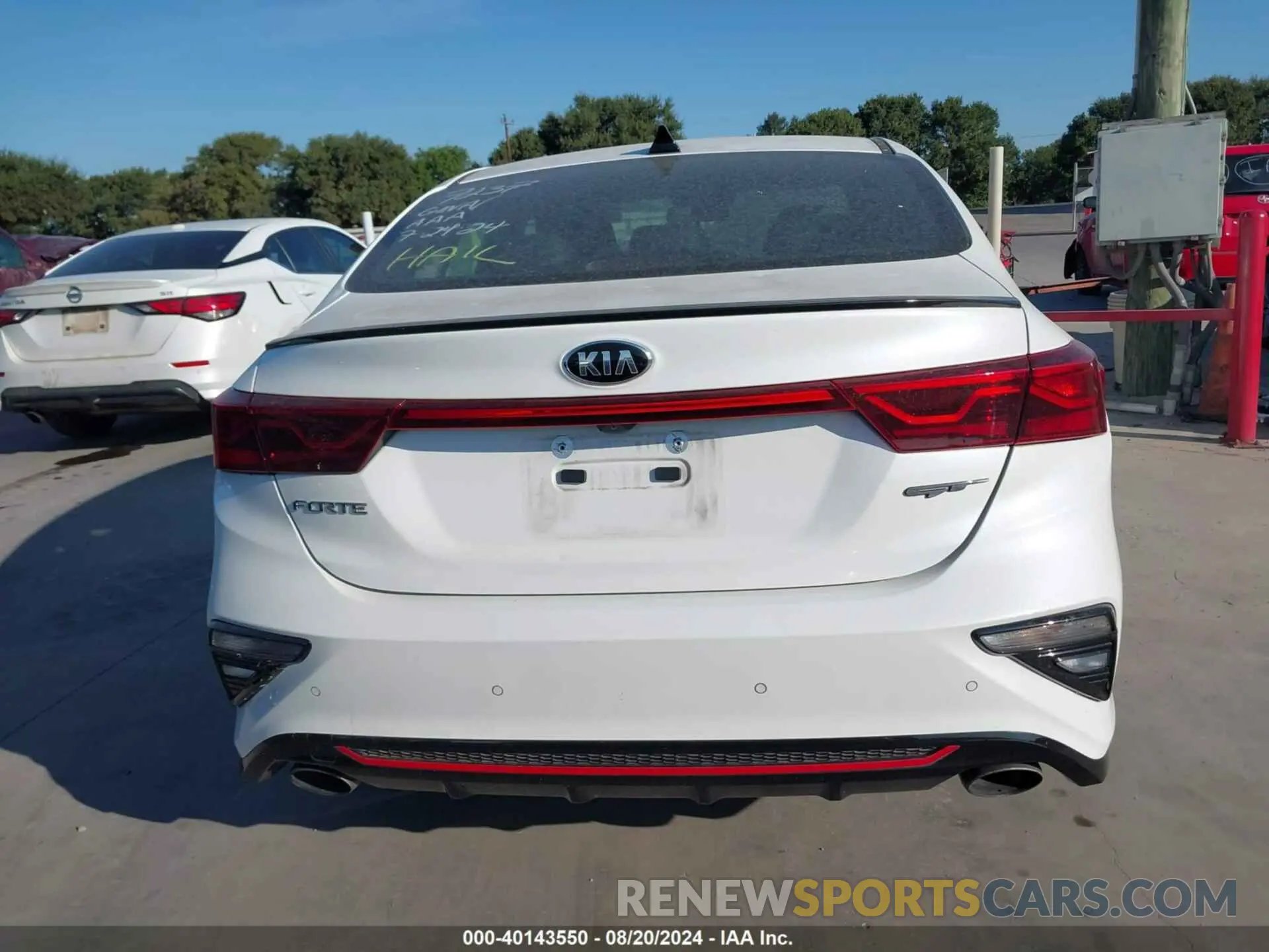 16 Photograph of a damaged car 3KPF44AC3LE211249 KIA FORTE 2020