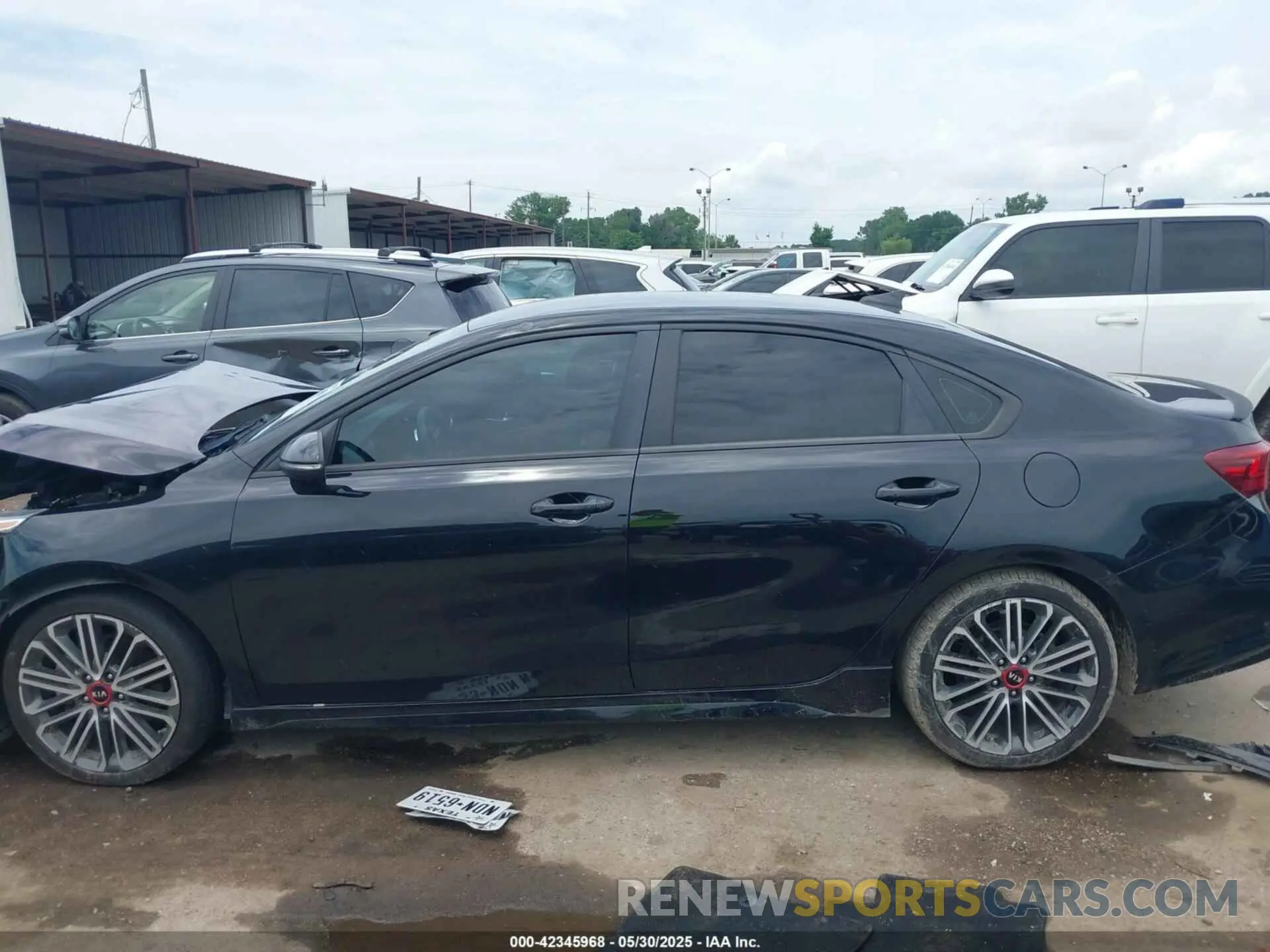 15 Photograph of a damaged car 3KPF44AC3LE238340 KIA FORTE 2020
