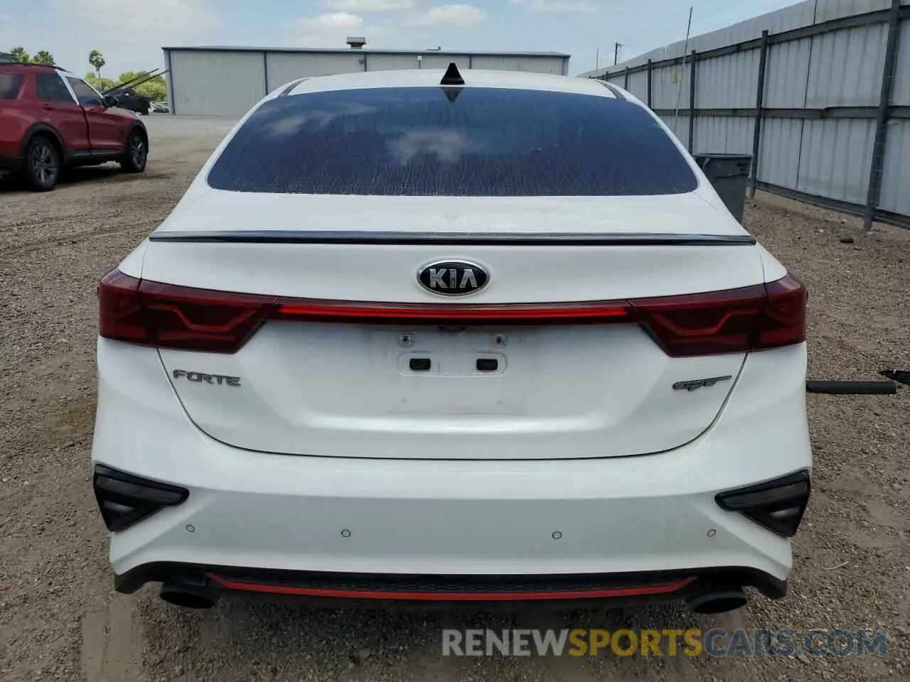 6 Photograph of a damaged car 3KPF44AC4LE212250 KIA FORTE 2020