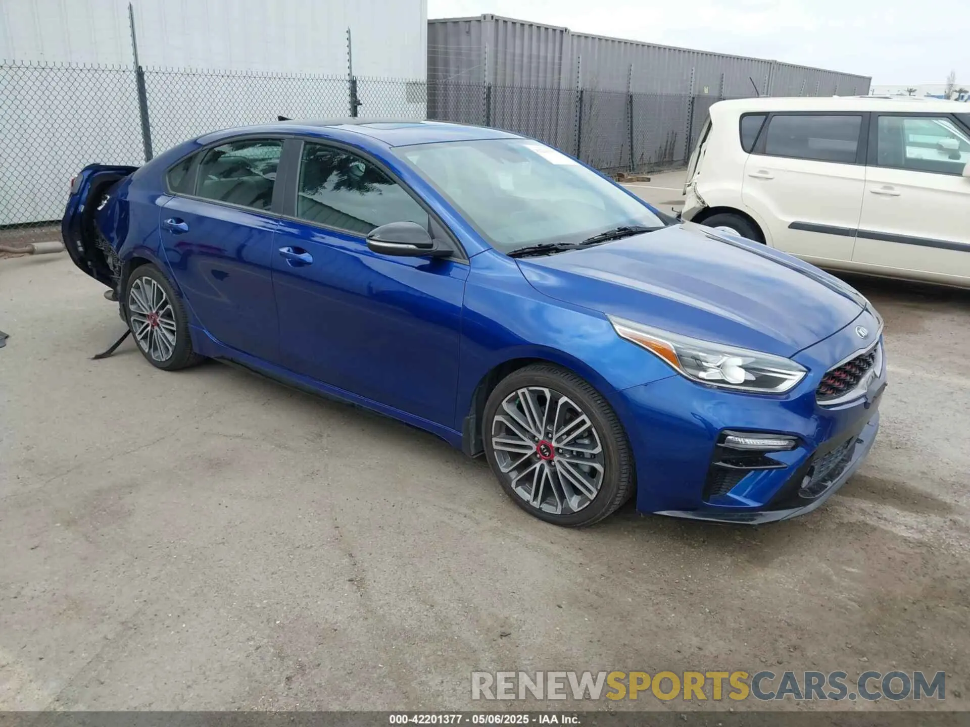 1 Photograph of a damaged car 3KPF44AC6LE175444 KIA FORTE 2020