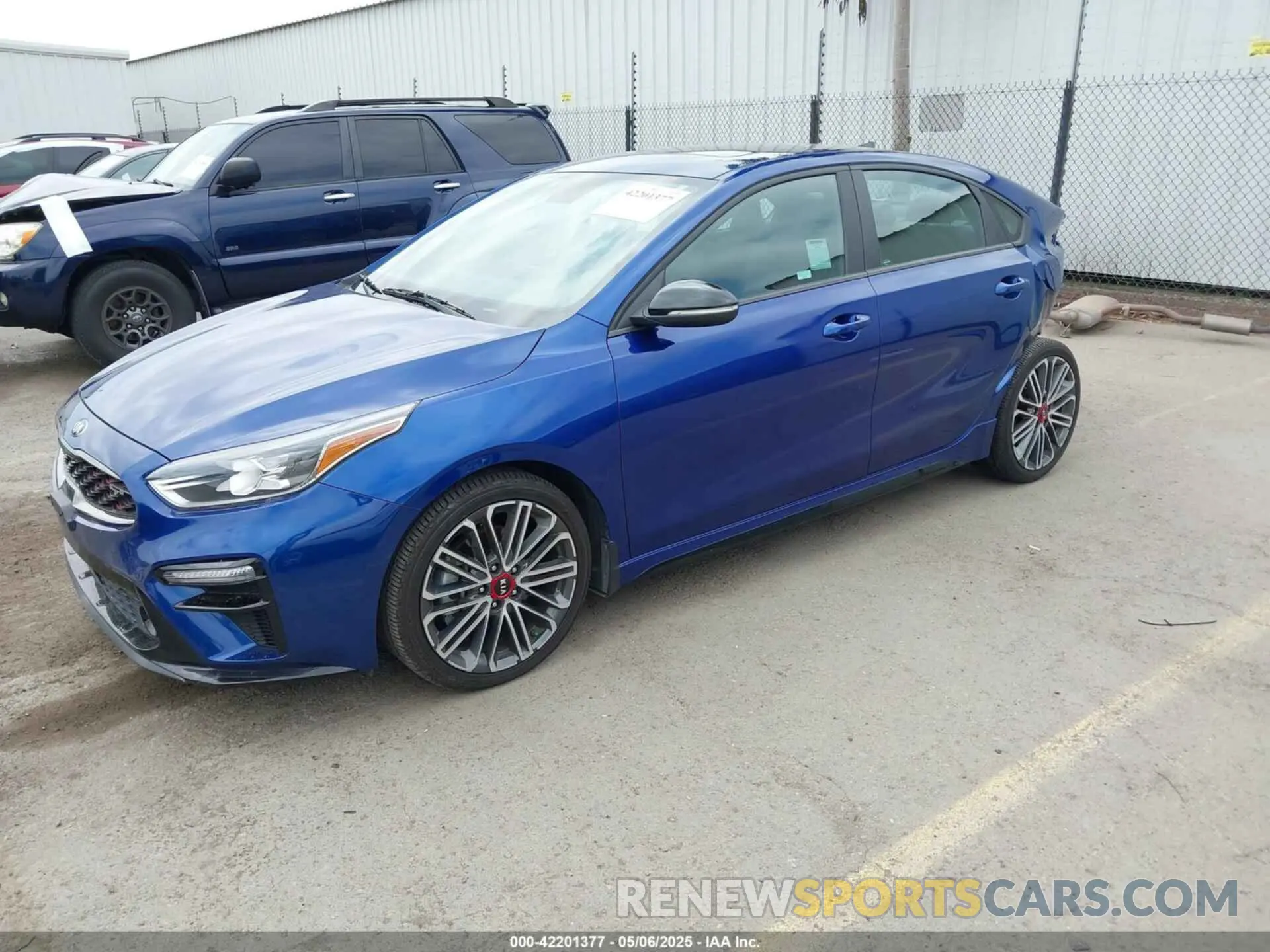 2 Photograph of a damaged car 3KPF44AC6LE175444 KIA FORTE 2020