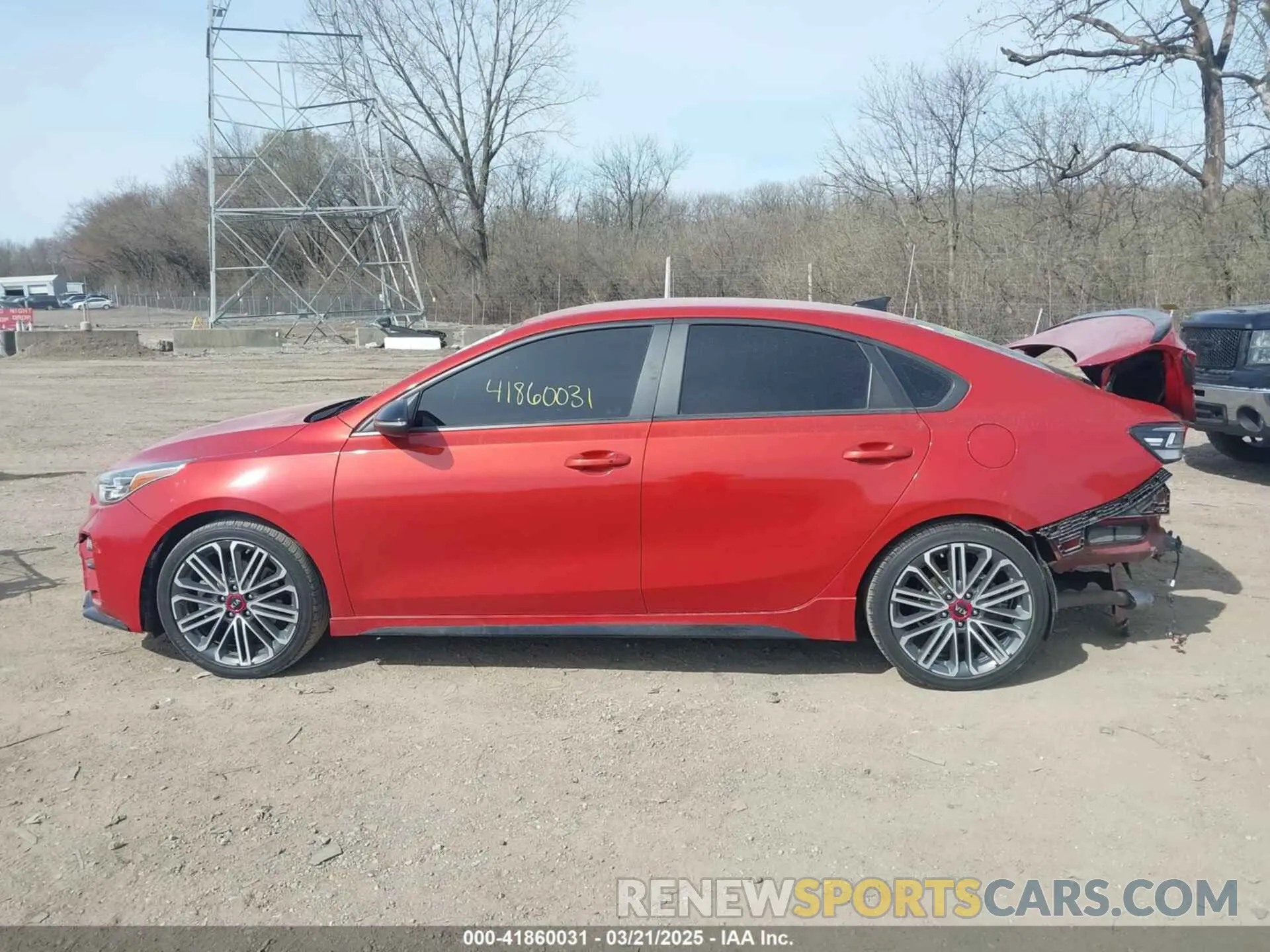 14 Photograph of a damaged car 3KPF44AC6LE260770 KIA FORTE 2020