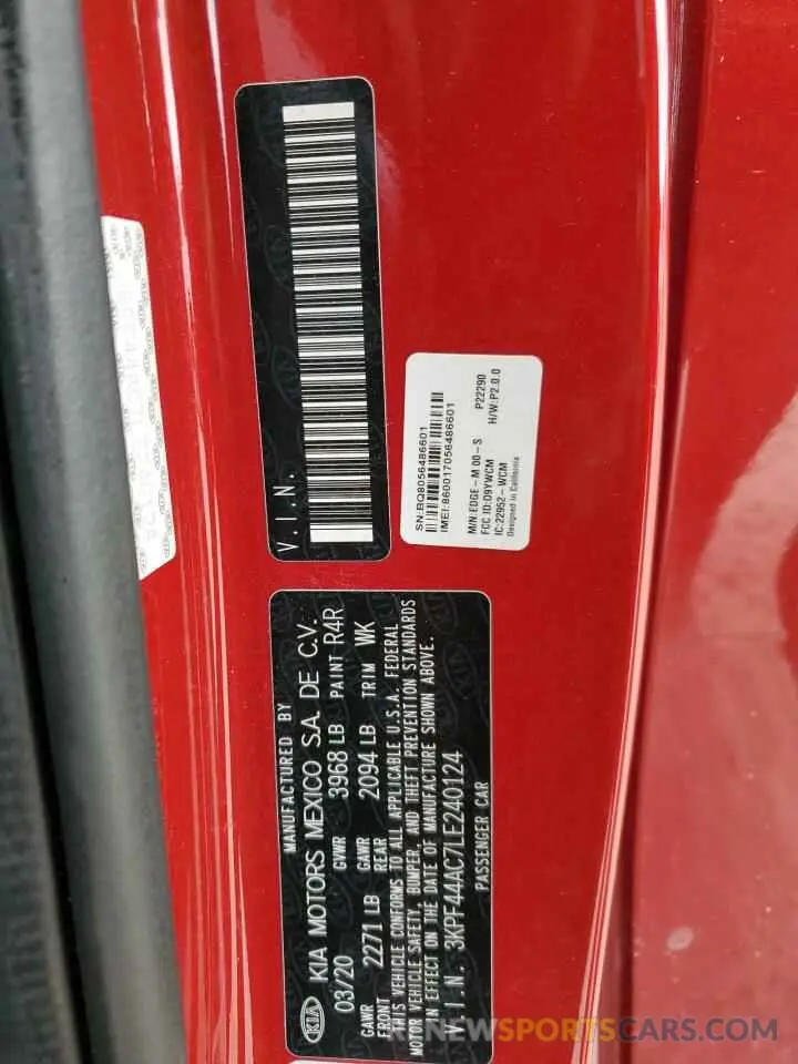 13 Photograph of a damaged car 3KPF44AC7LE240124 KIA FORTE 2020