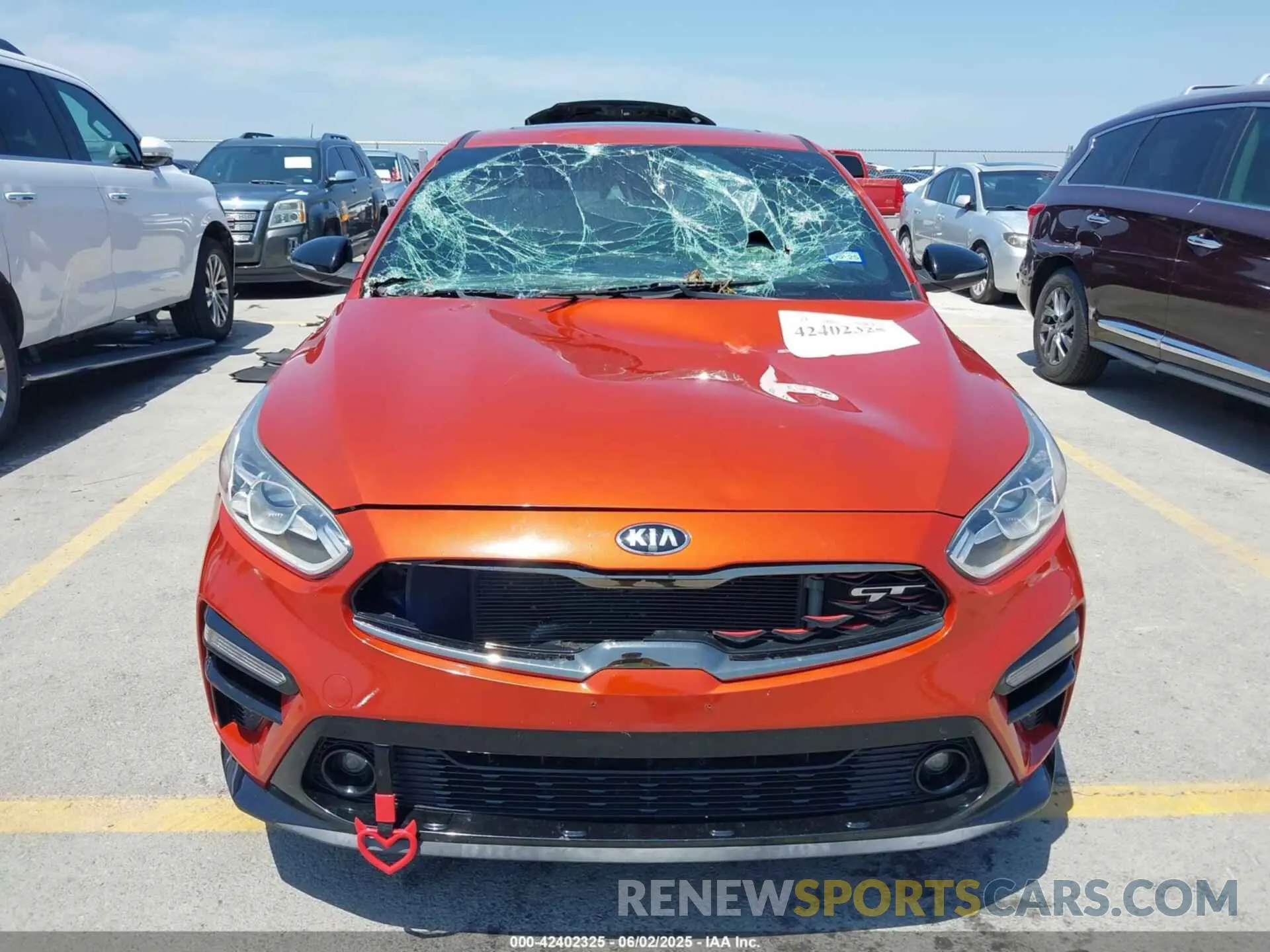 12 Photograph of a damaged car 3KPF44AC8LE168267 KIA FORTE 2020