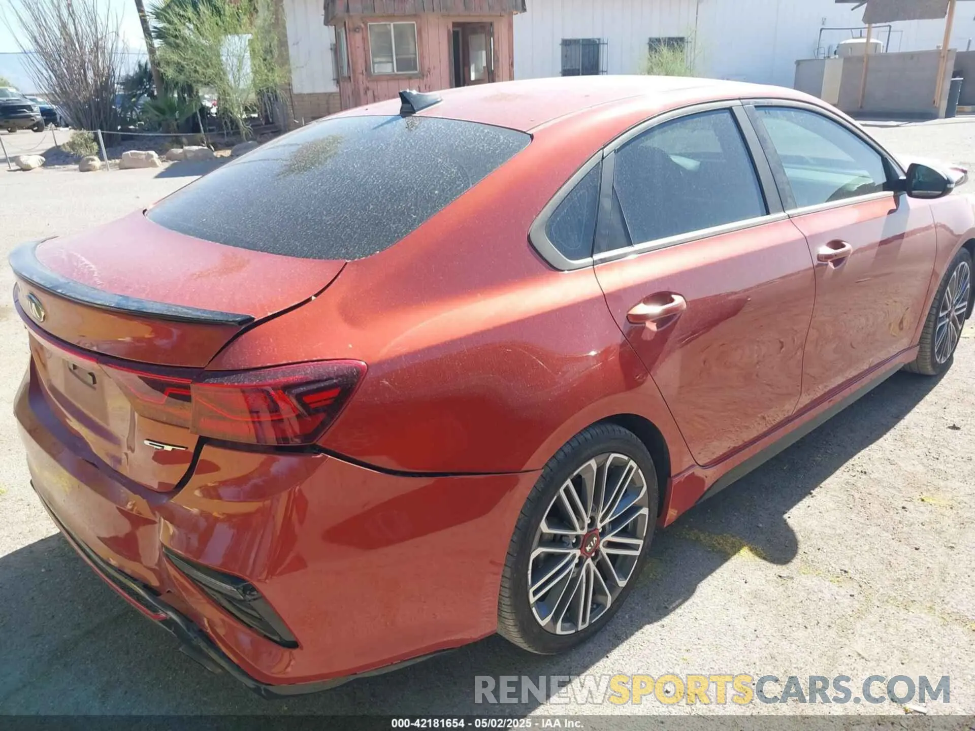 4 Photograph of a damaged car 3KPF44AC9LE227620 KIA FORTE 2020