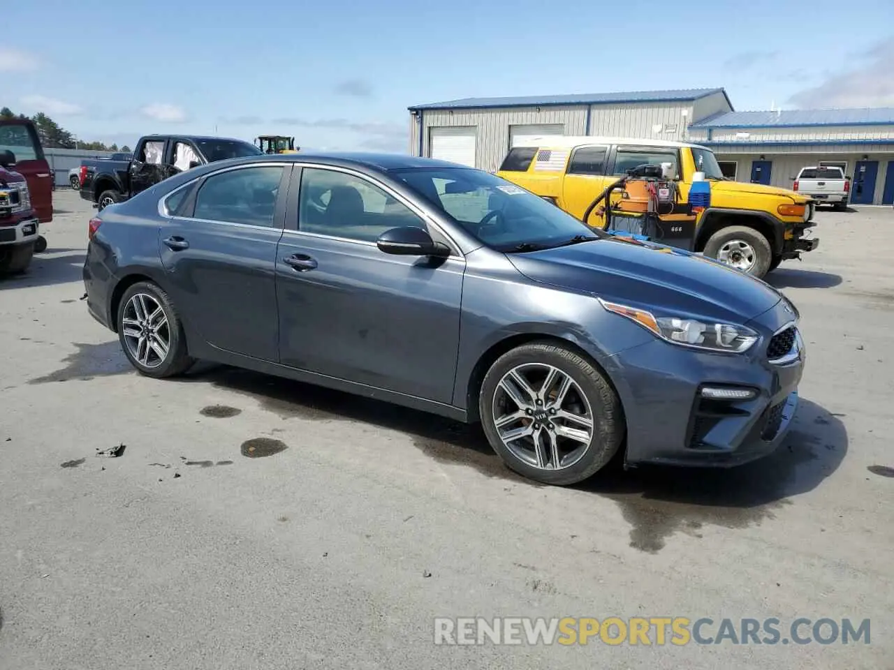 4 Photograph of a damaged car 3KPF54AD0LE144907 KIA FORTE 2020