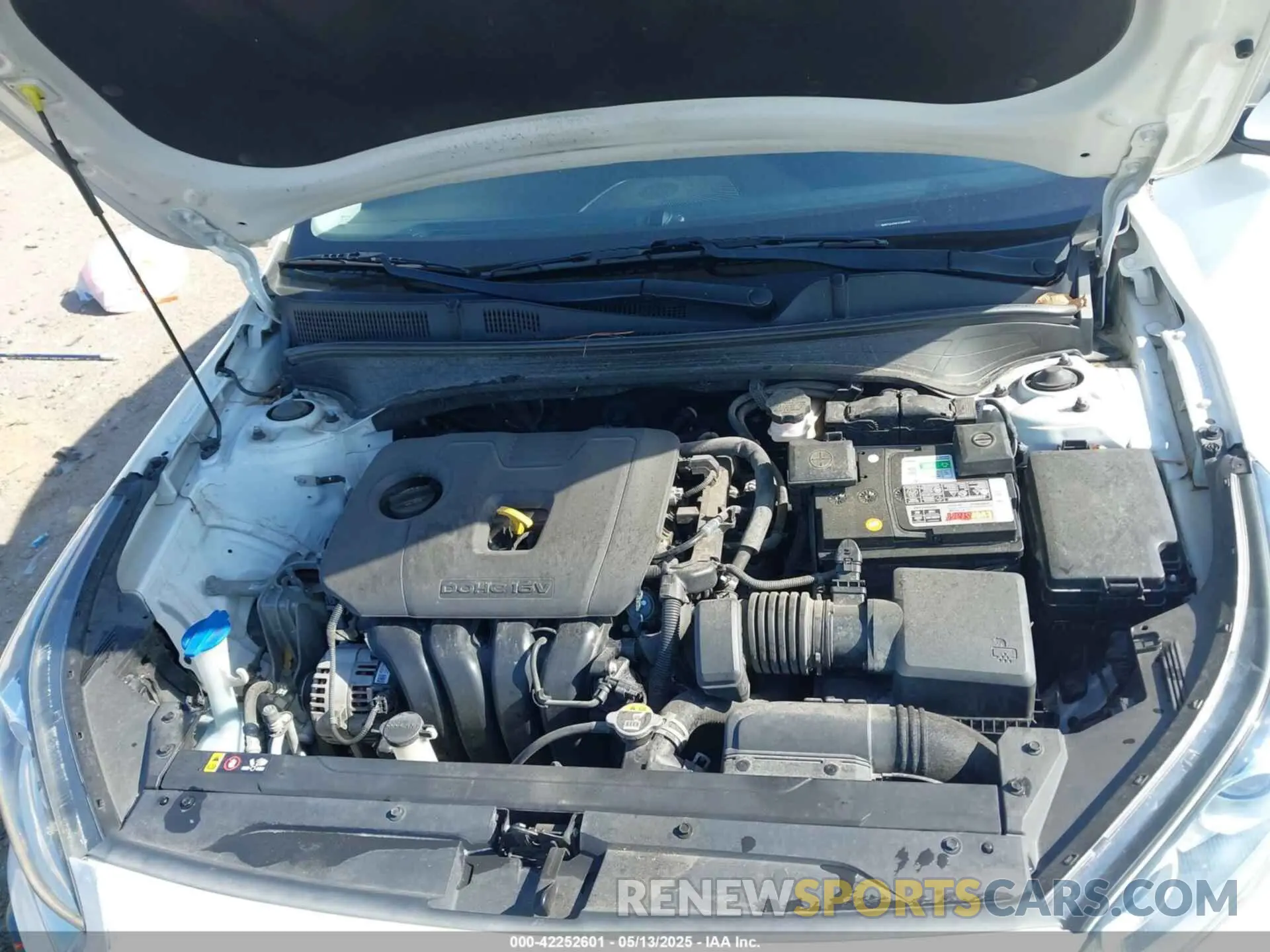 10 Photograph of a damaged car 3KPF54AD0LE244828 KIA FORTE 2020