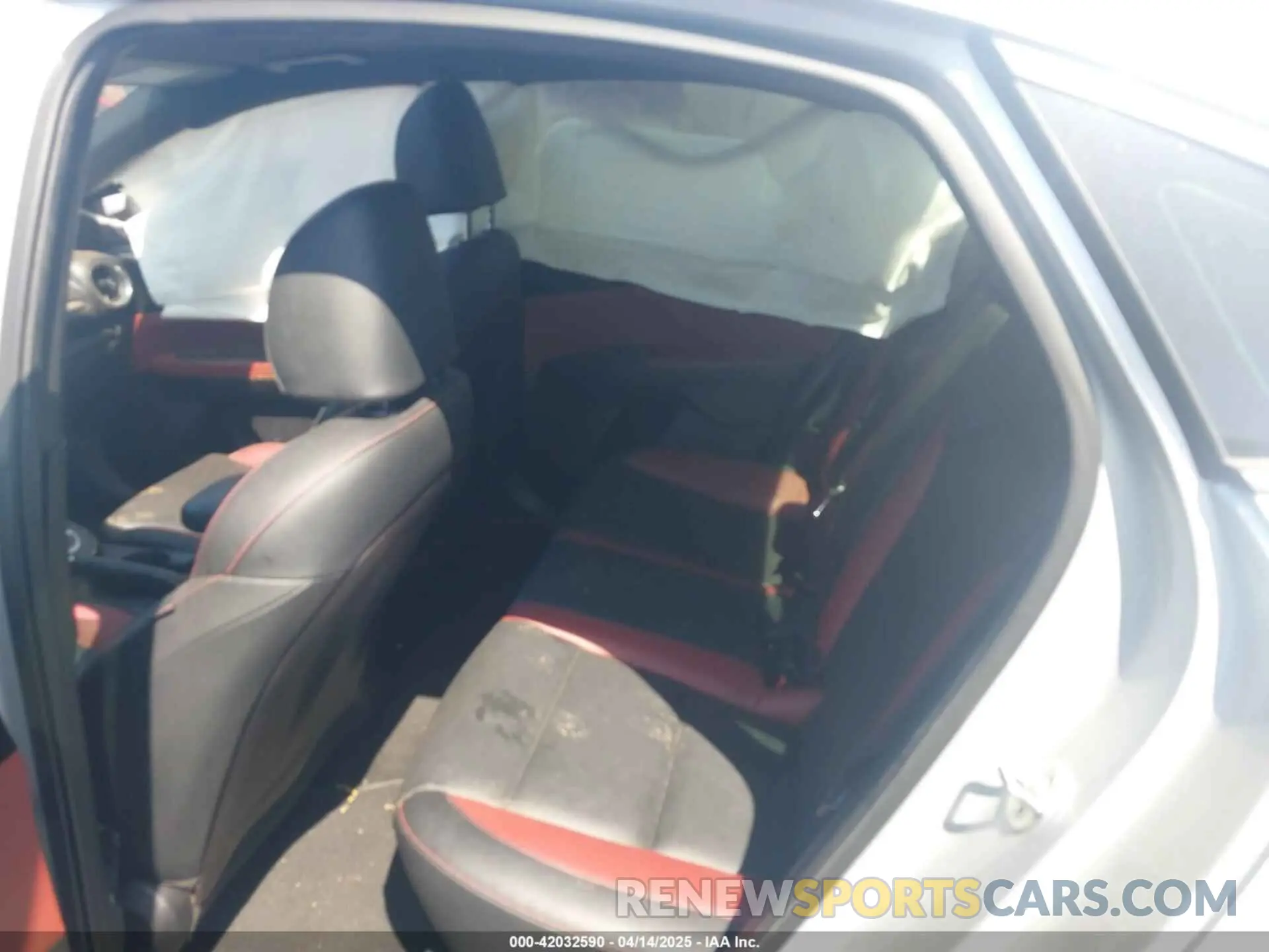 8 Photograph of a damaged car 3KPF54AD2LE209899 KIA FORTE 2020