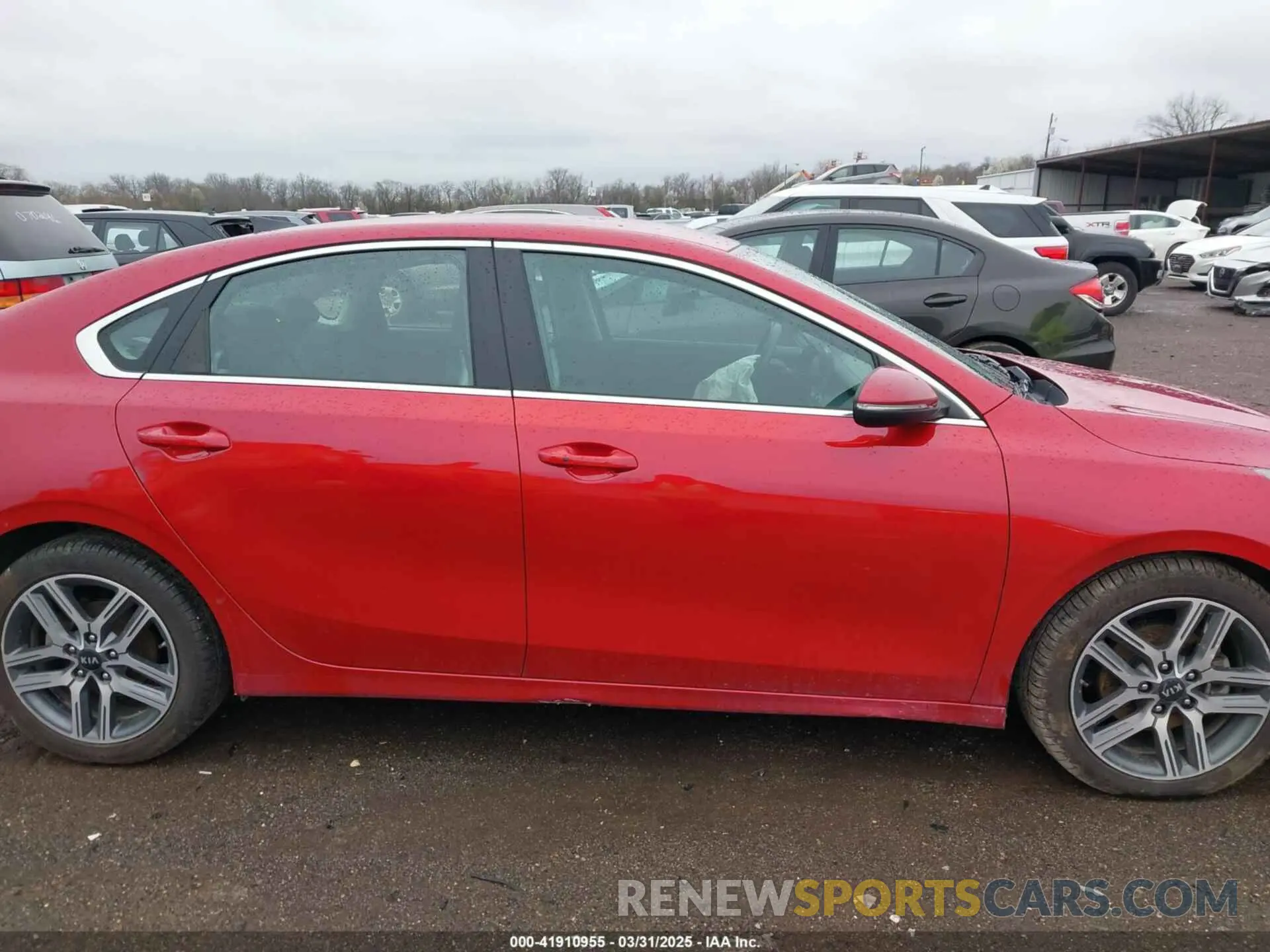 13 Photograph of a damaged car 3KPF54AD3LE167436 KIA FORTE 2020