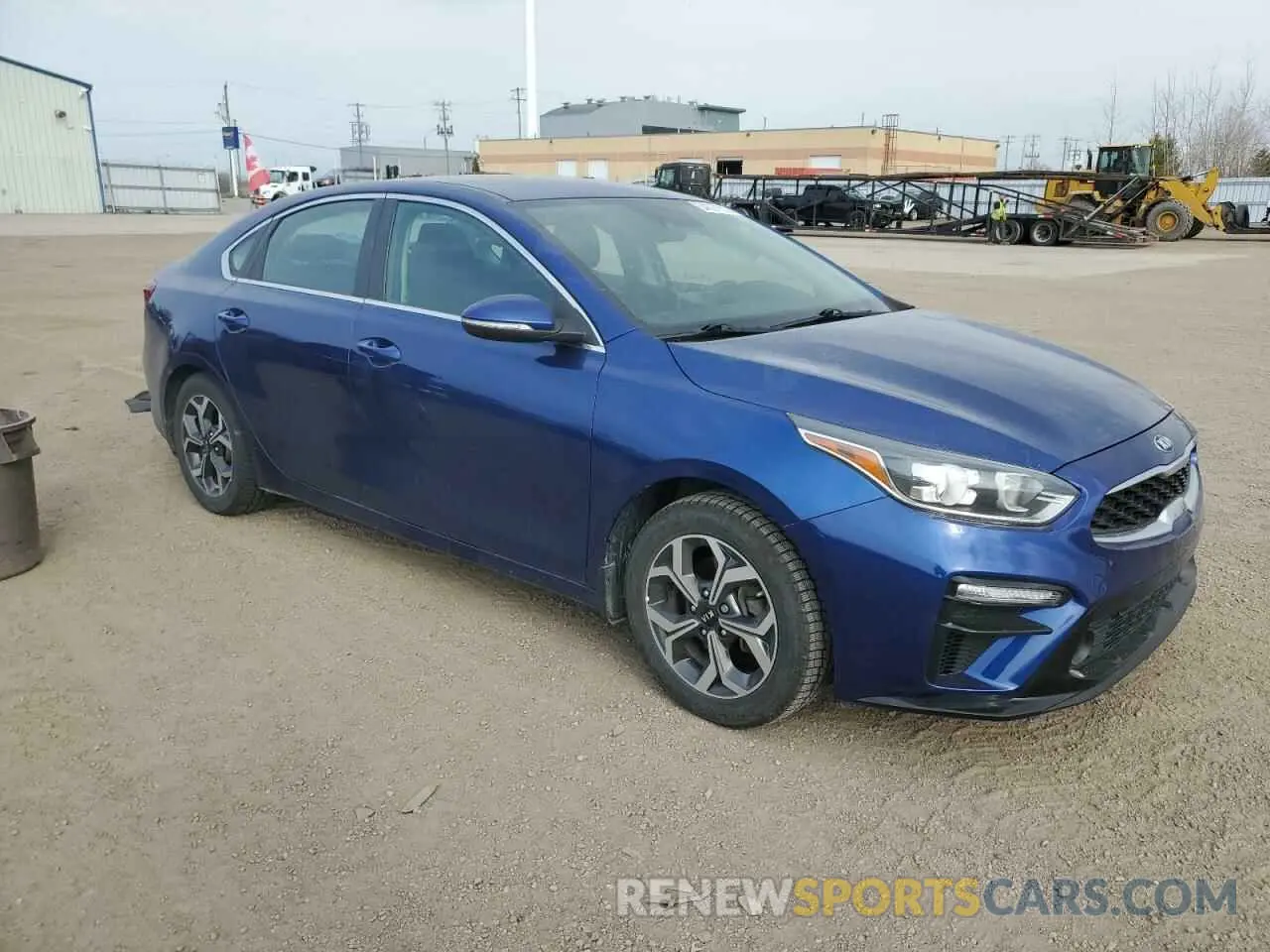 4 Photograph of a damaged car 3KPF54AD3LE181255 KIA FORTE 2020