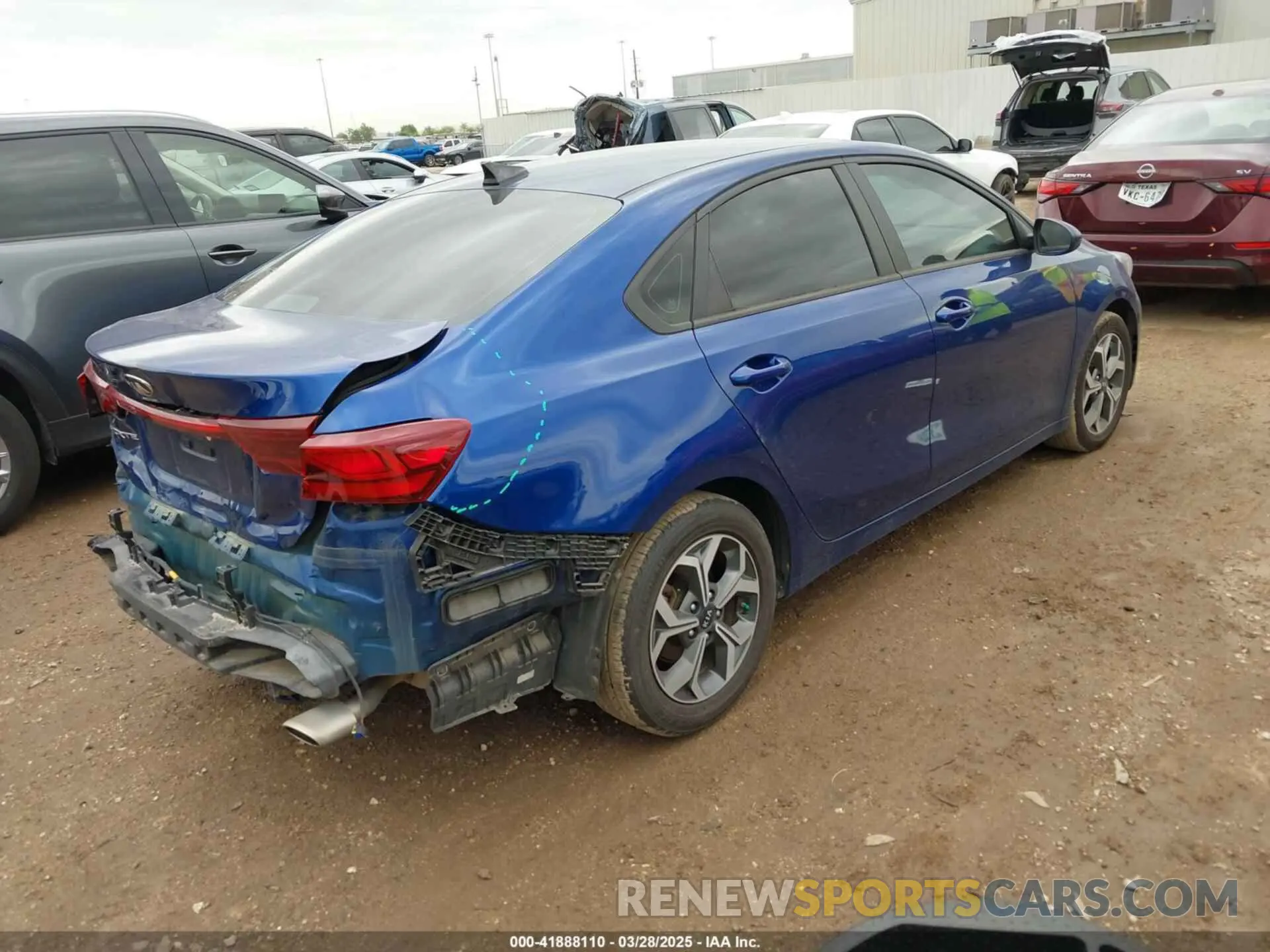4 Photograph of a damaged car 3KPF24AD0ME288497 KIA FORTE 2021