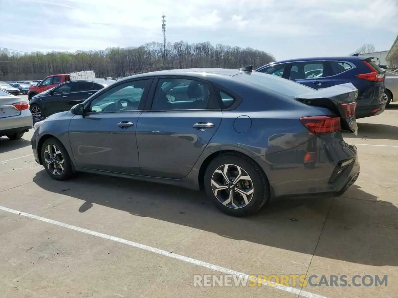 2 Photograph of a damaged car 3KPF24AD0ME289083 KIA FORTE 2021