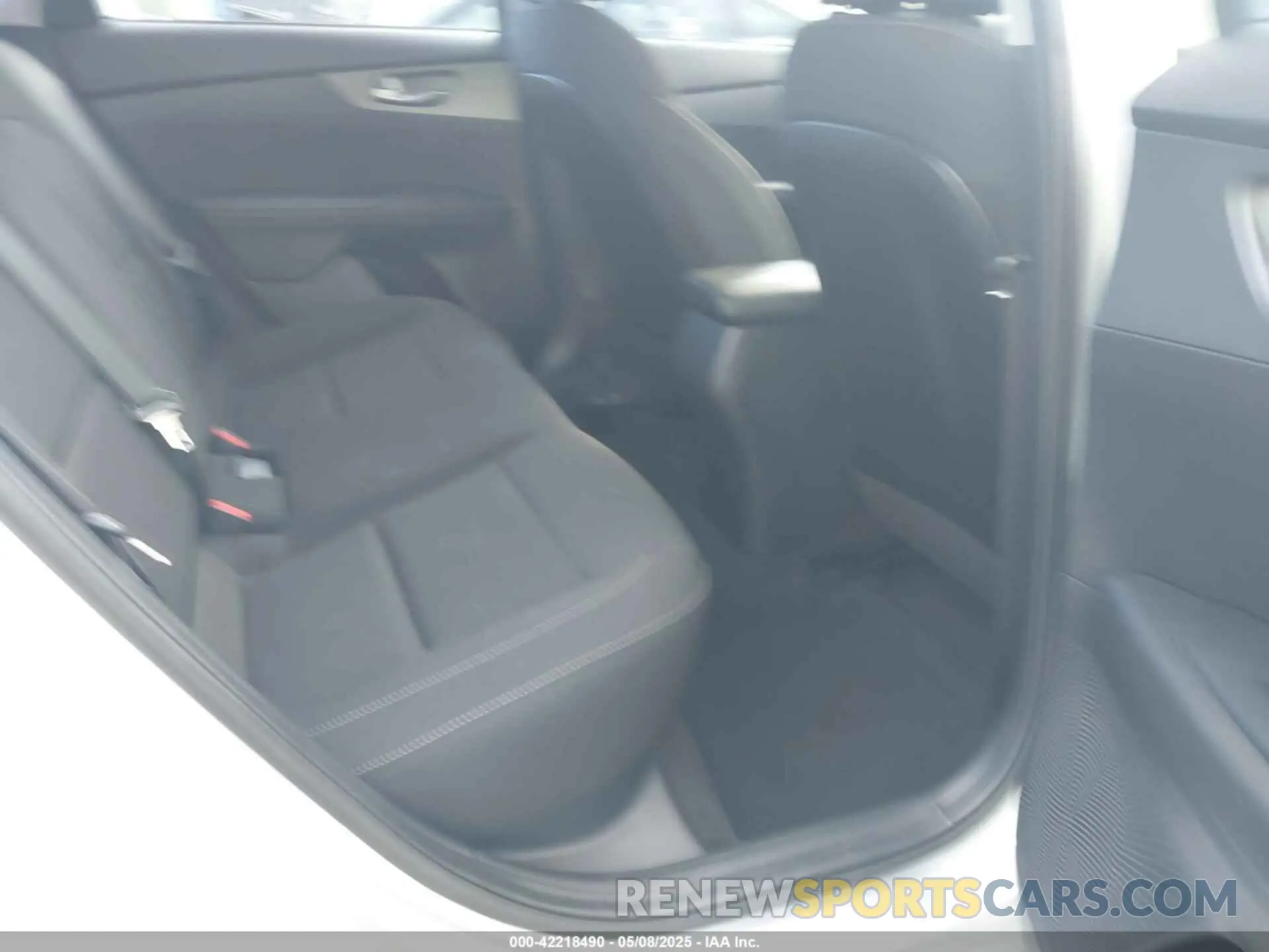 8 Photograph of a damaged car 3KPF24AD0ME290833 KIA FORTE 2021