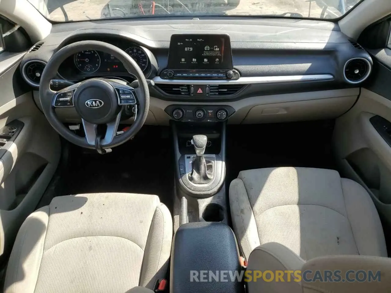 8 Photograph of a damaged car 3KPF24AD0ME298169 KIA FORTE 2021