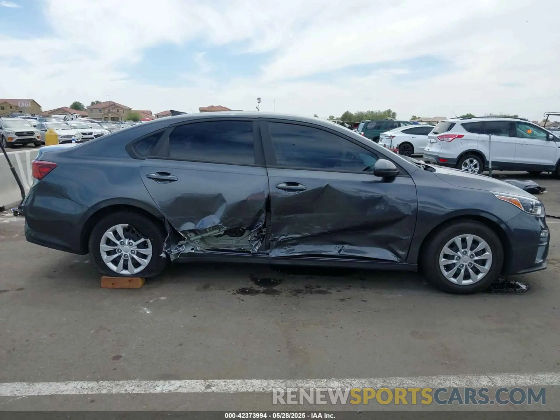 6 Photograph of a damaged car 3KPF24AD0ME300230 KIA FORTE 2021
