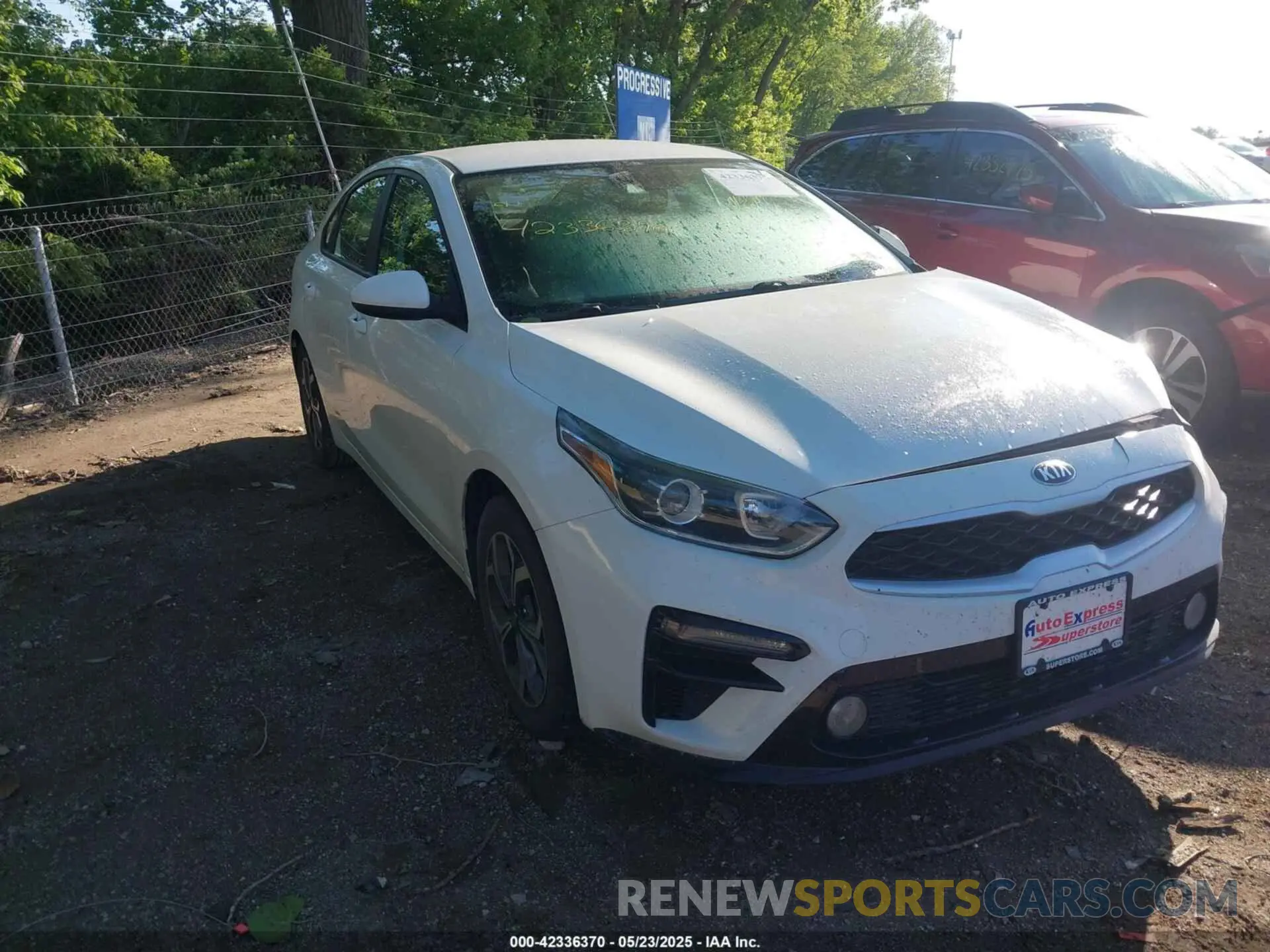 1 Photograph of a damaged car 3KPF24AD0ME304231 KIA FORTE 2021