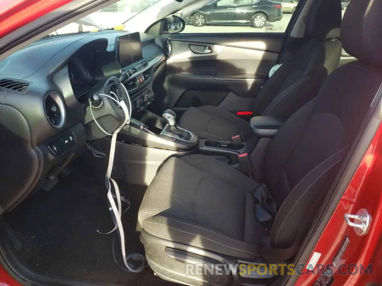 7 Photograph of a damaged car 3KPF24AD0ME309221 KIA FORTE 2021
