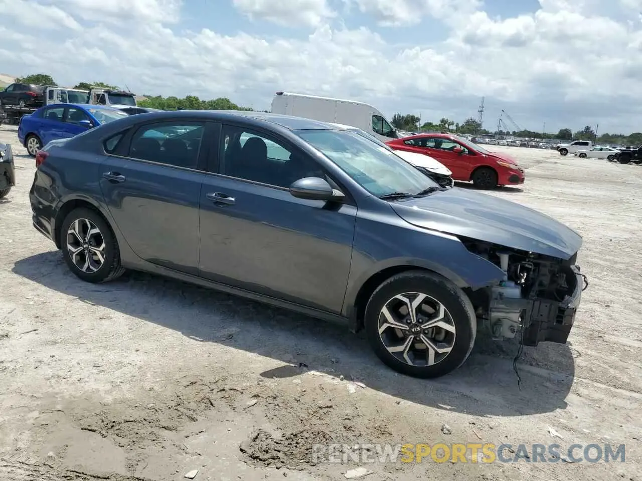 4 Photograph of a damaged car 3KPF24AD0ME311325 KIA FORTE 2021