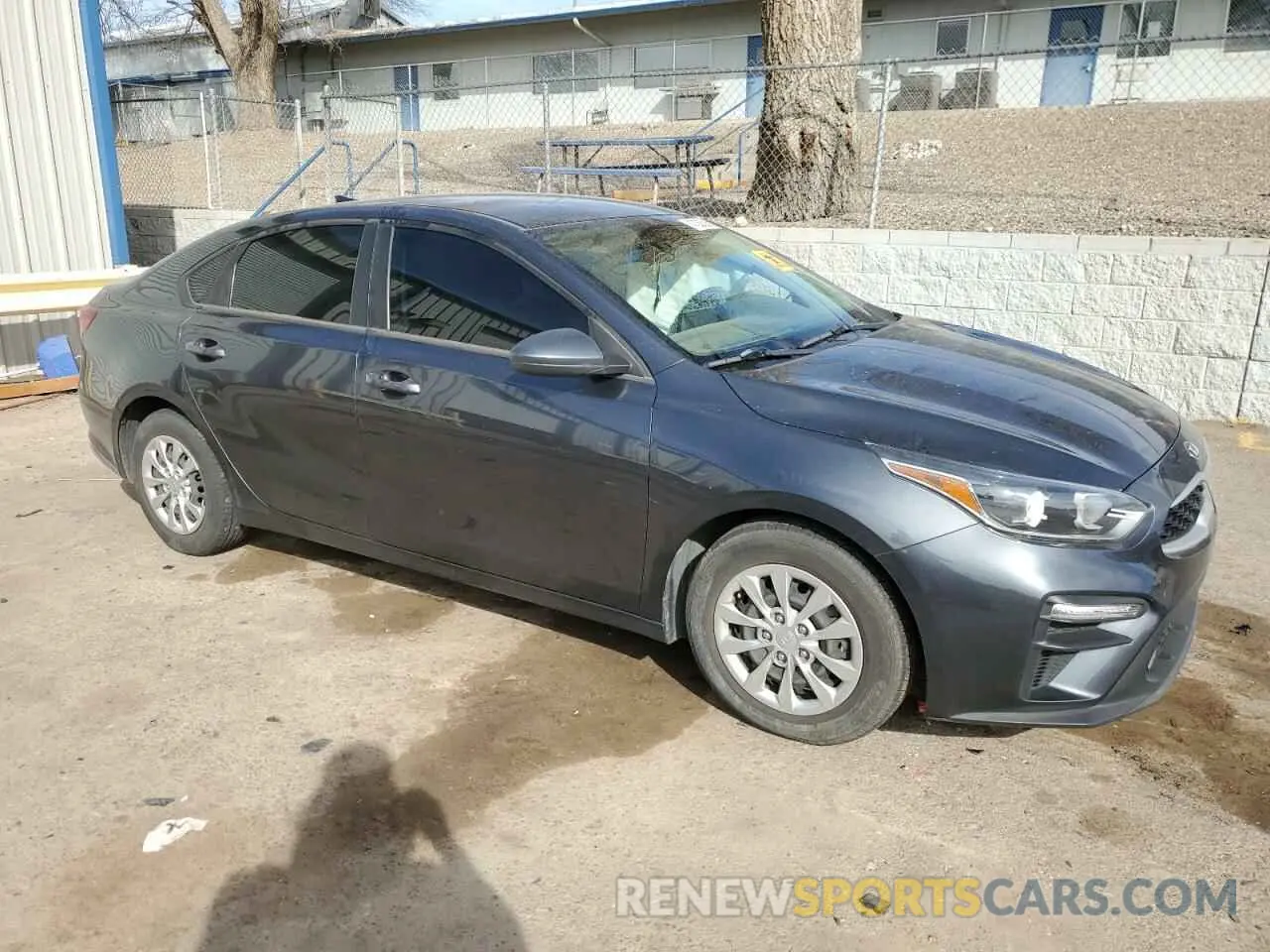4 Photograph of a damaged car 3KPF24AD0ME312569 KIA FORTE 2021