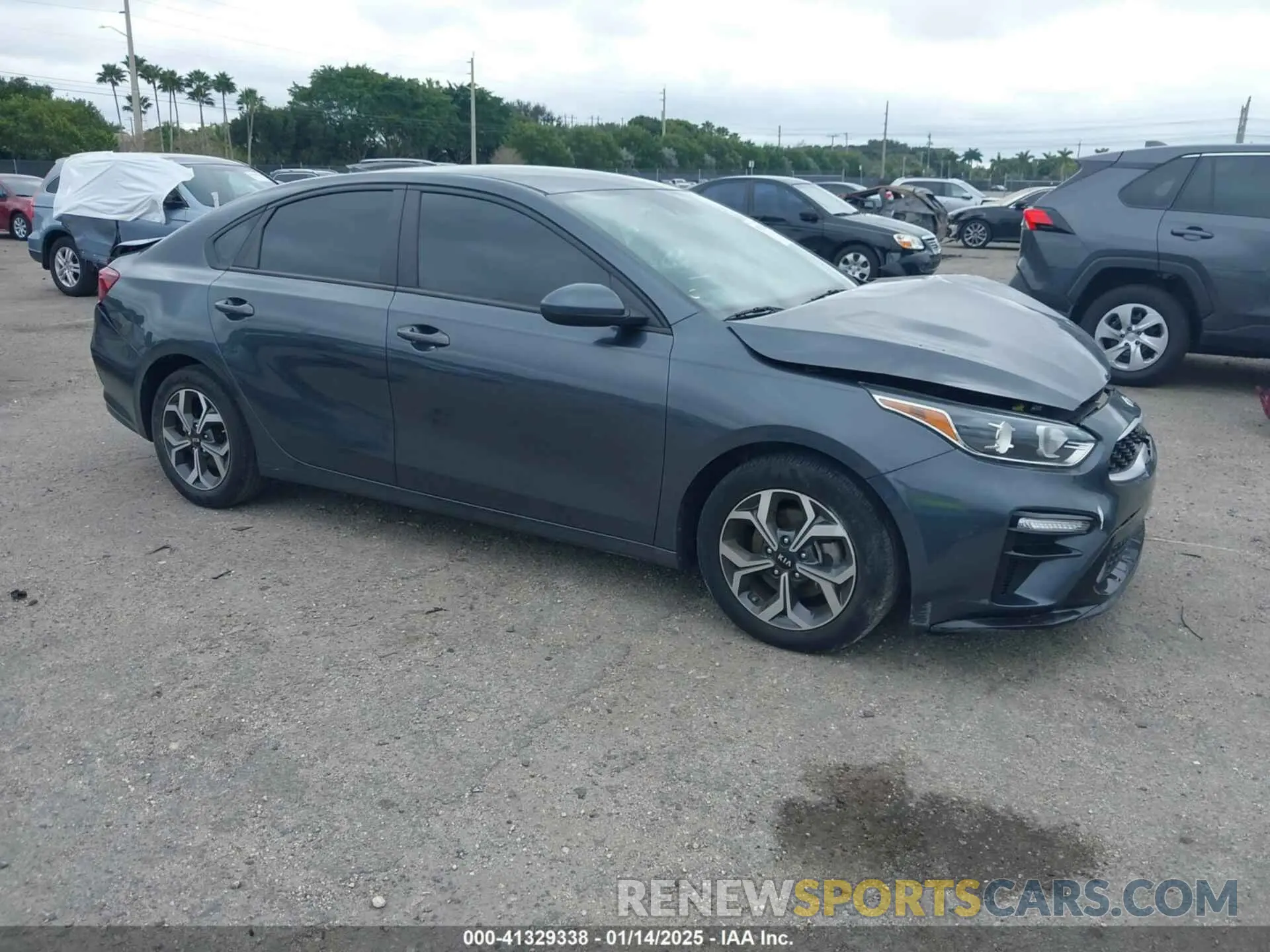 1 Photograph of a damaged car 3KPF24AD0ME312622 KIA FORTE 2021