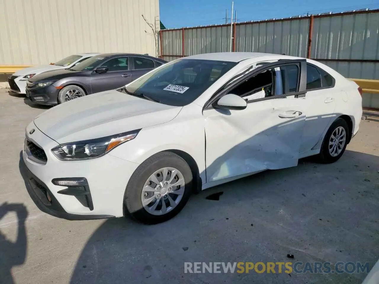 1 Photograph of a damaged car 3KPF24AD0ME323247 KIA FORTE 2021