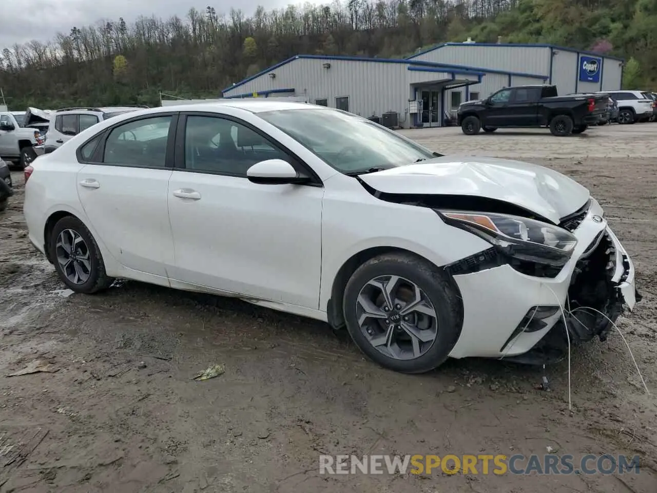 4 Photograph of a damaged car 3KPF24AD0ME337066 KIA FORTE 2021