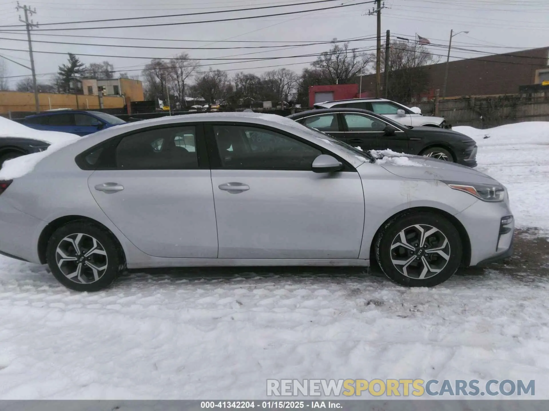 13 Photograph of a damaged car 3KPF24AD0ME348407 KIA FORTE 2021