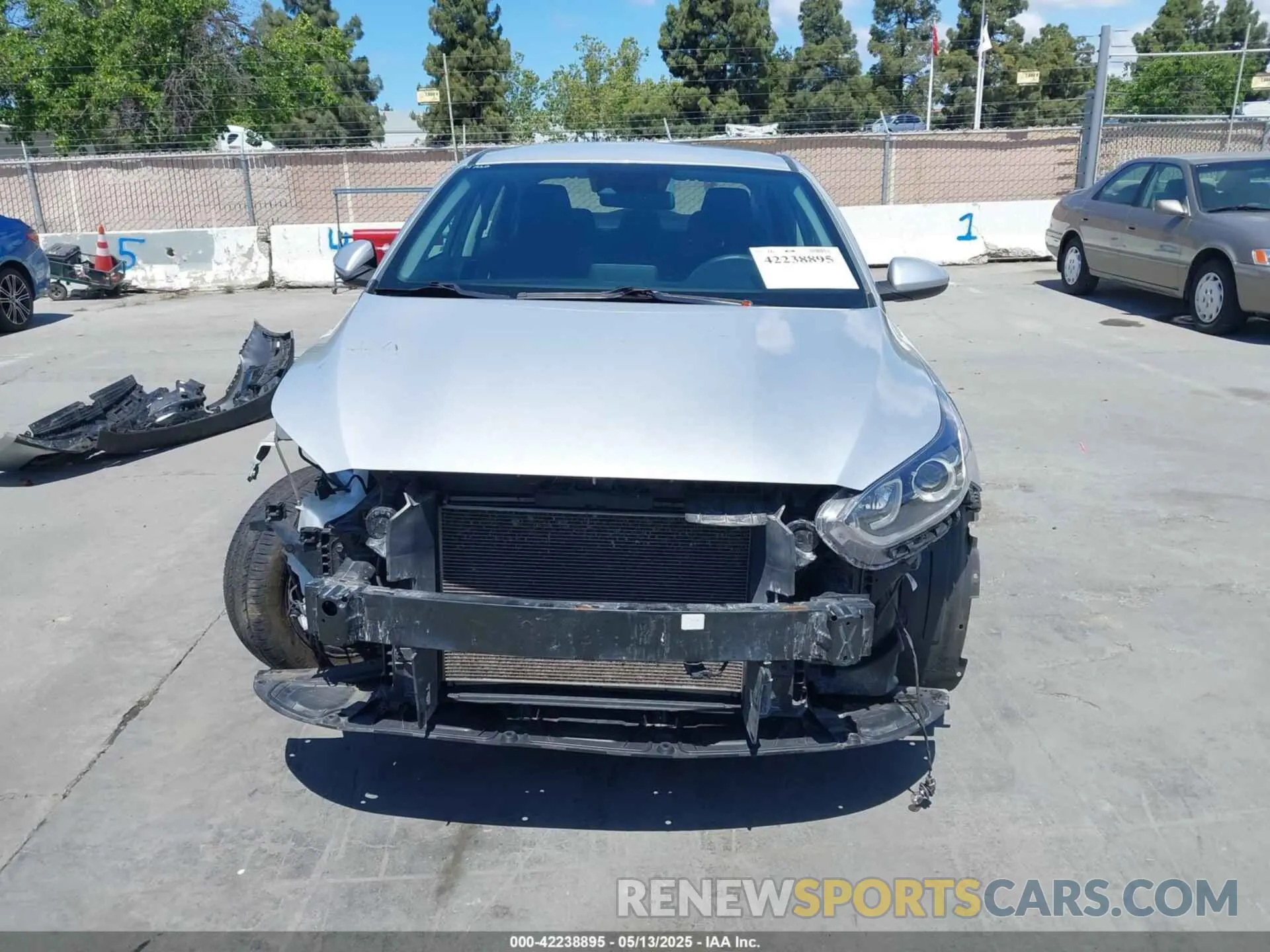 13 Photograph of a damaged car 3KPF24AD0ME349234 KIA FORTE 2021