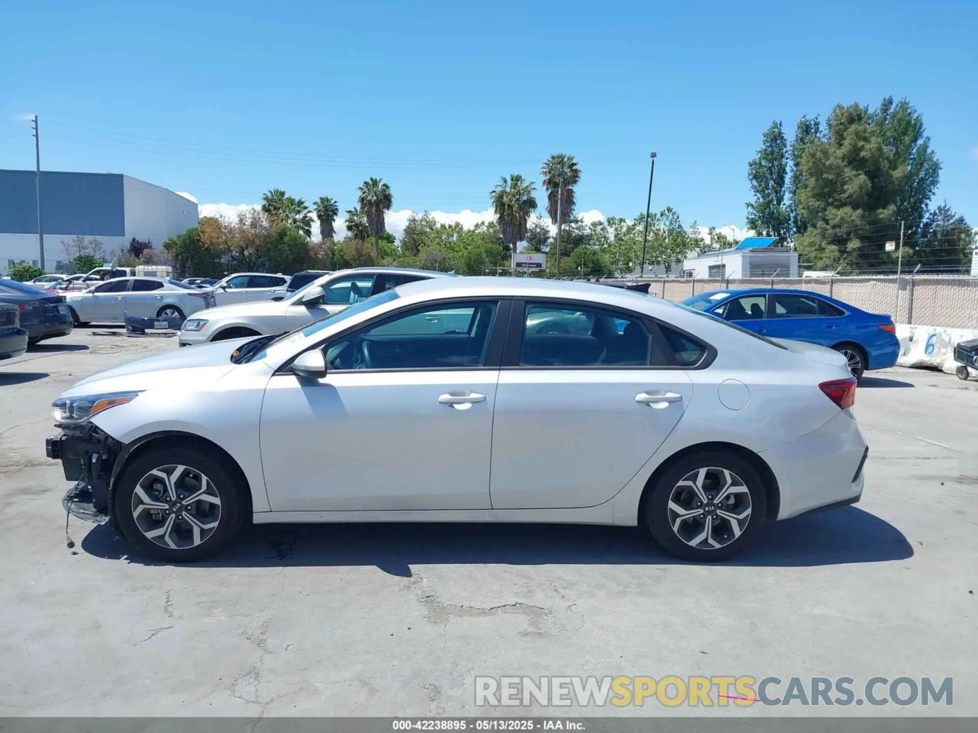 15 Photograph of a damaged car 3KPF24AD0ME349234 KIA FORTE 2021