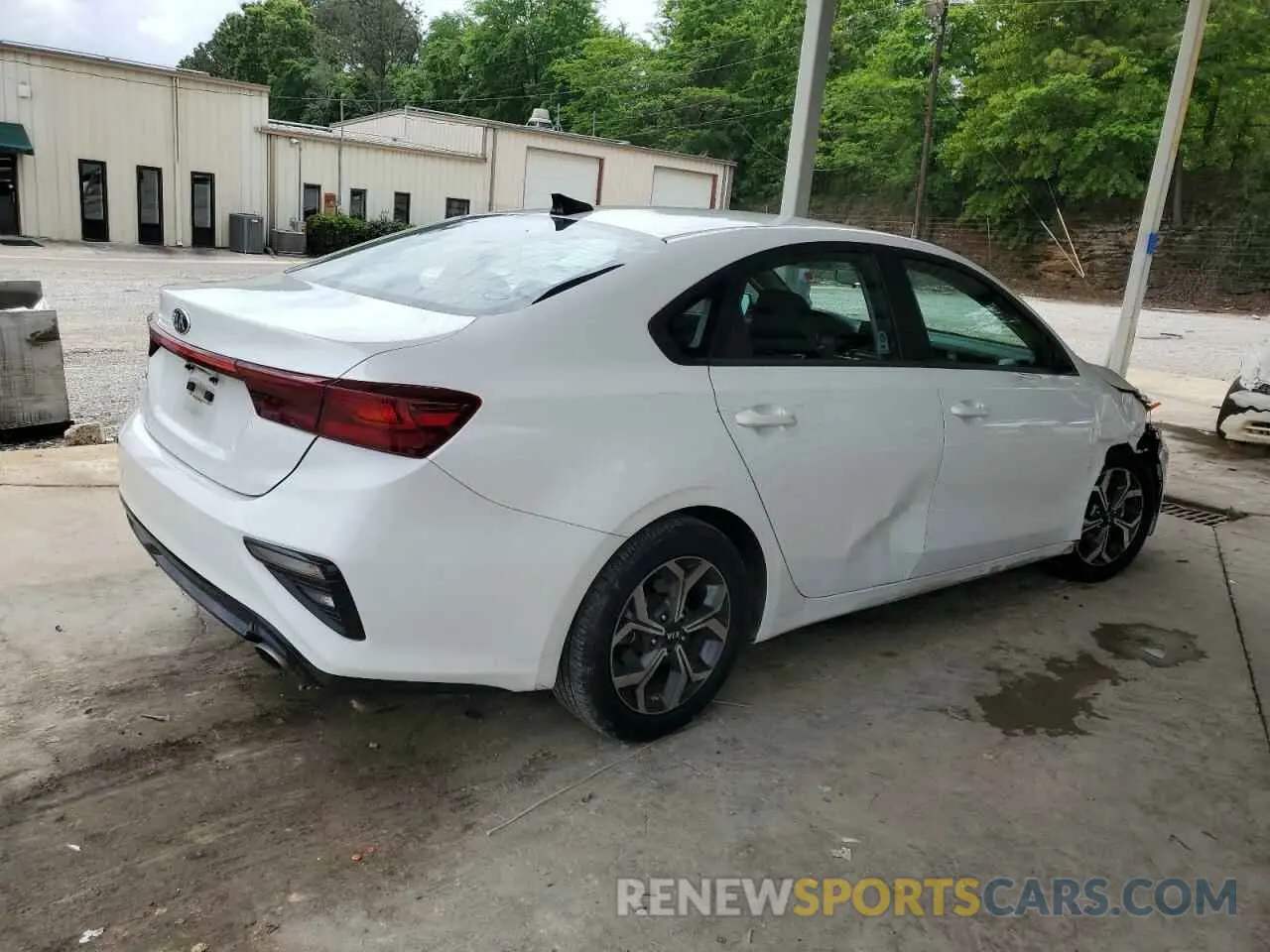 3 Photograph of a damaged car 3KPF24AD0ME358063 KIA FORTE 2021