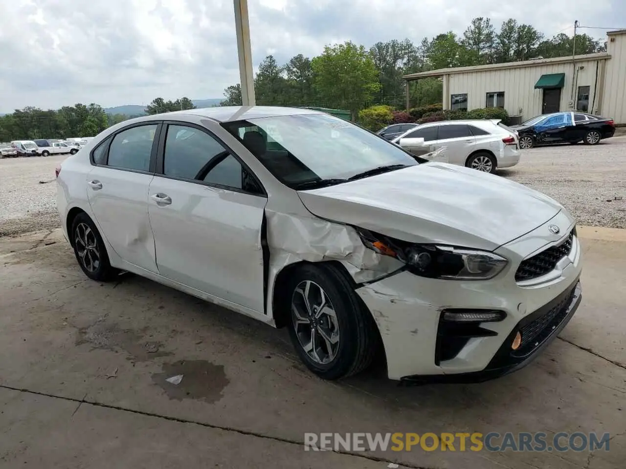 4 Photograph of a damaged car 3KPF24AD0ME358063 KIA FORTE 2021