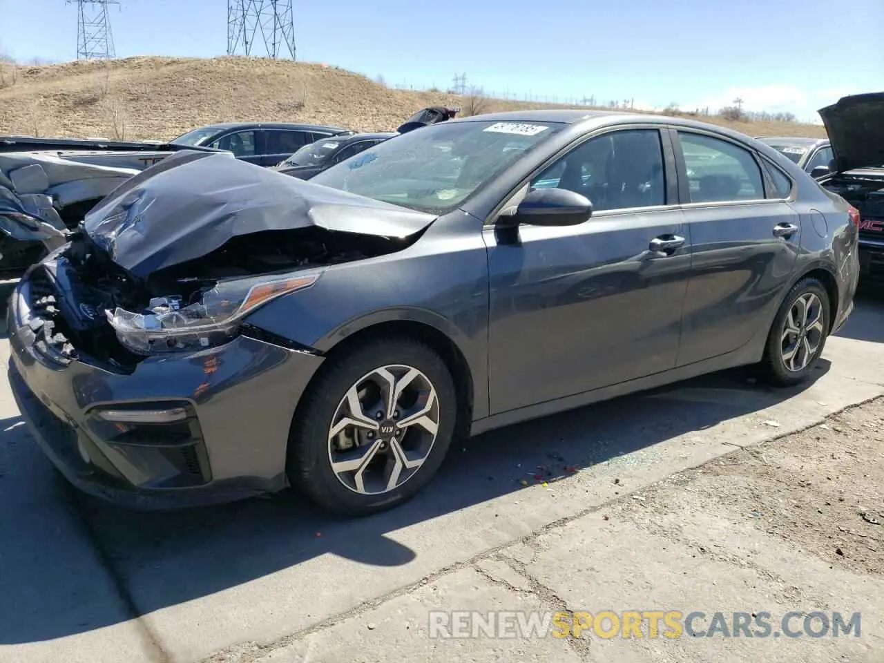 1 Photograph of a damaged car 3KPF24AD0ME361061 KIA FORTE 2021