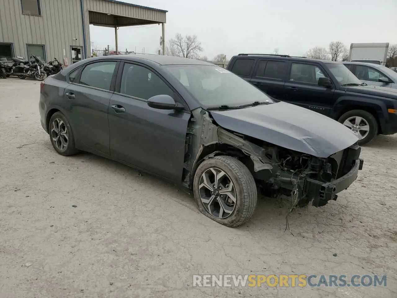 4 Photograph of a damaged car 3KPF24AD0ME361223 KIA FORTE 2021