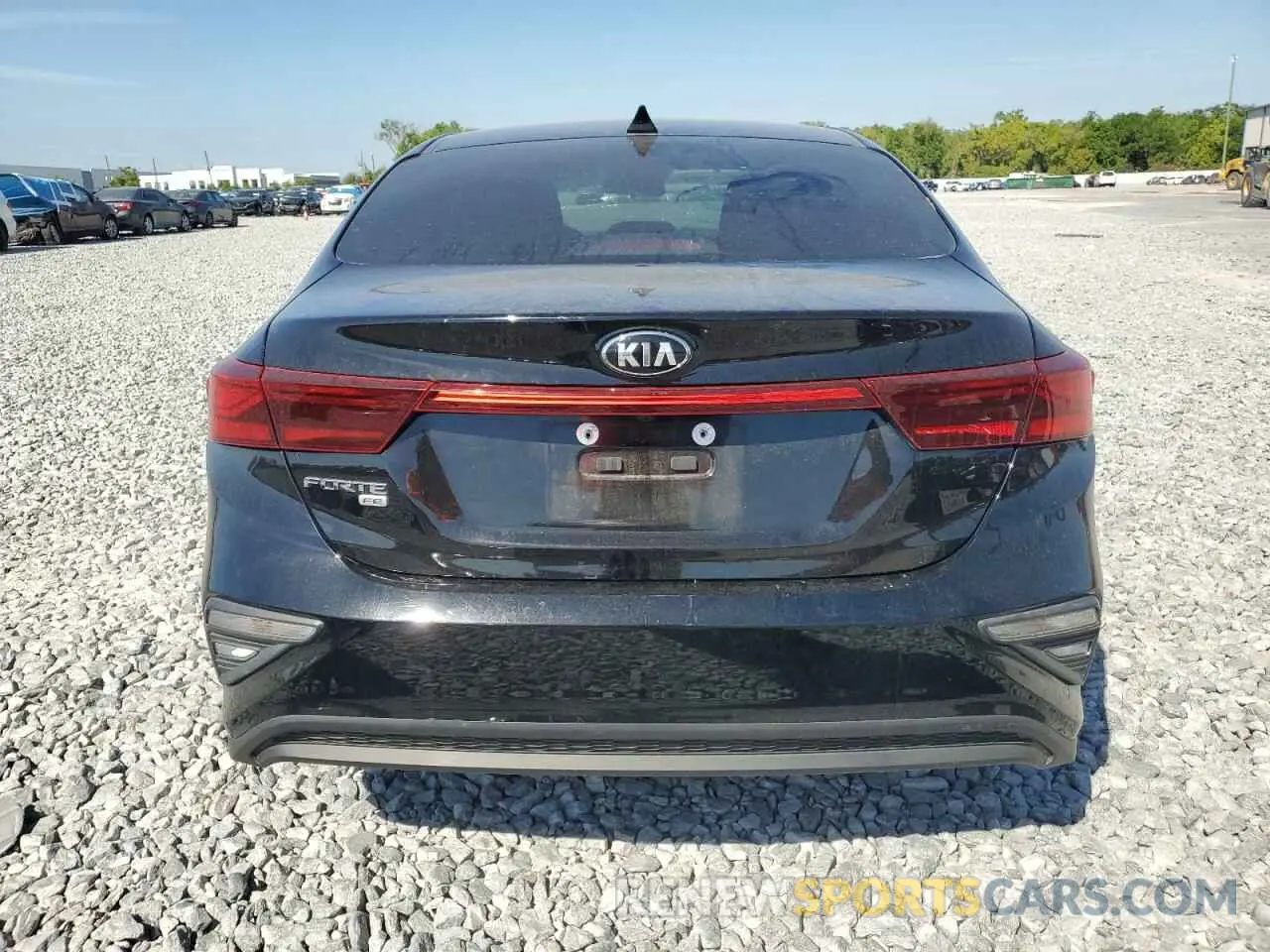 6 Photograph of a damaged car 3KPF24AD0ME374294 KIA FORTE 2021