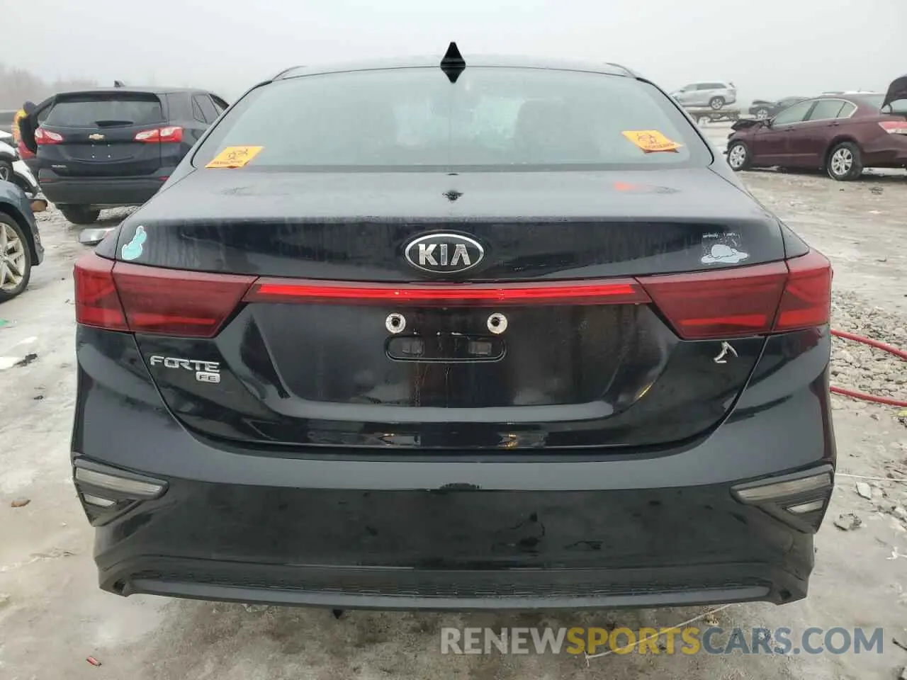 6 Photograph of a damaged car 3KPF24AD0ME401770 KIA FORTE 2021