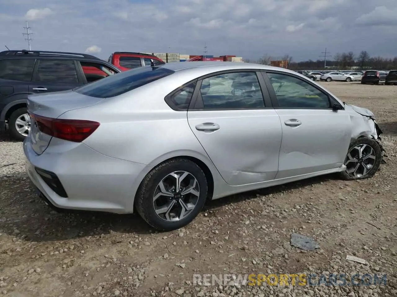 3 Photograph of a damaged car 3KPF24AD0ME403504 KIA FORTE 2021