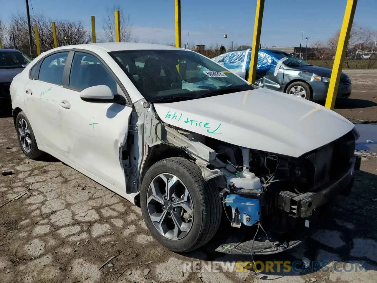 4 Photograph of a damaged car 3KPF24AD0ME410131 KIA FORTE 2021