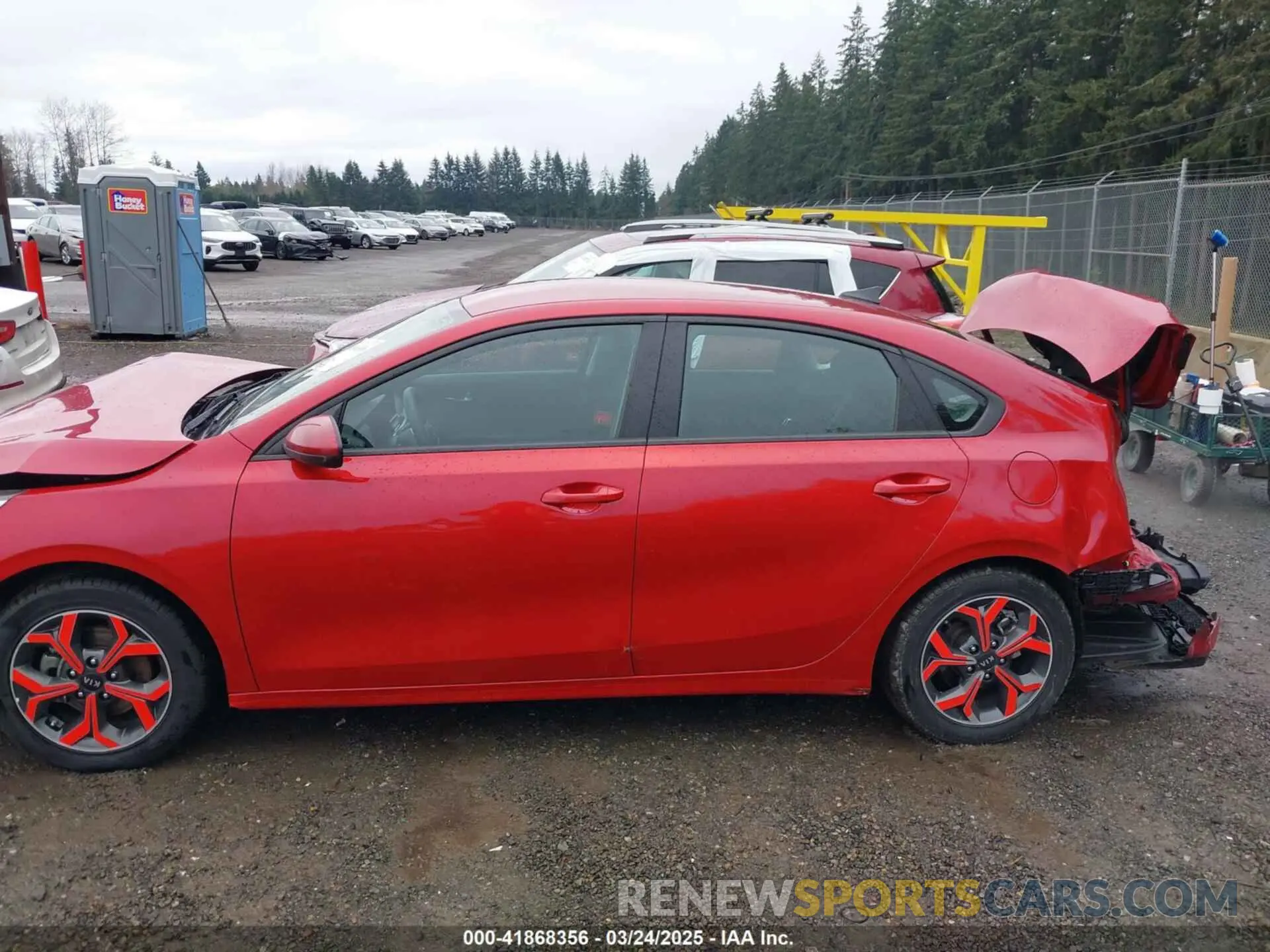 14 Photograph of a damaged car 3KPF24AD1ME268257 KIA FORTE 2021