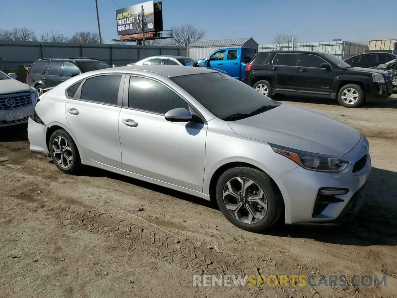 4 Photograph of a damaged car 3KPF24AD1ME300754 KIA FORTE 2021