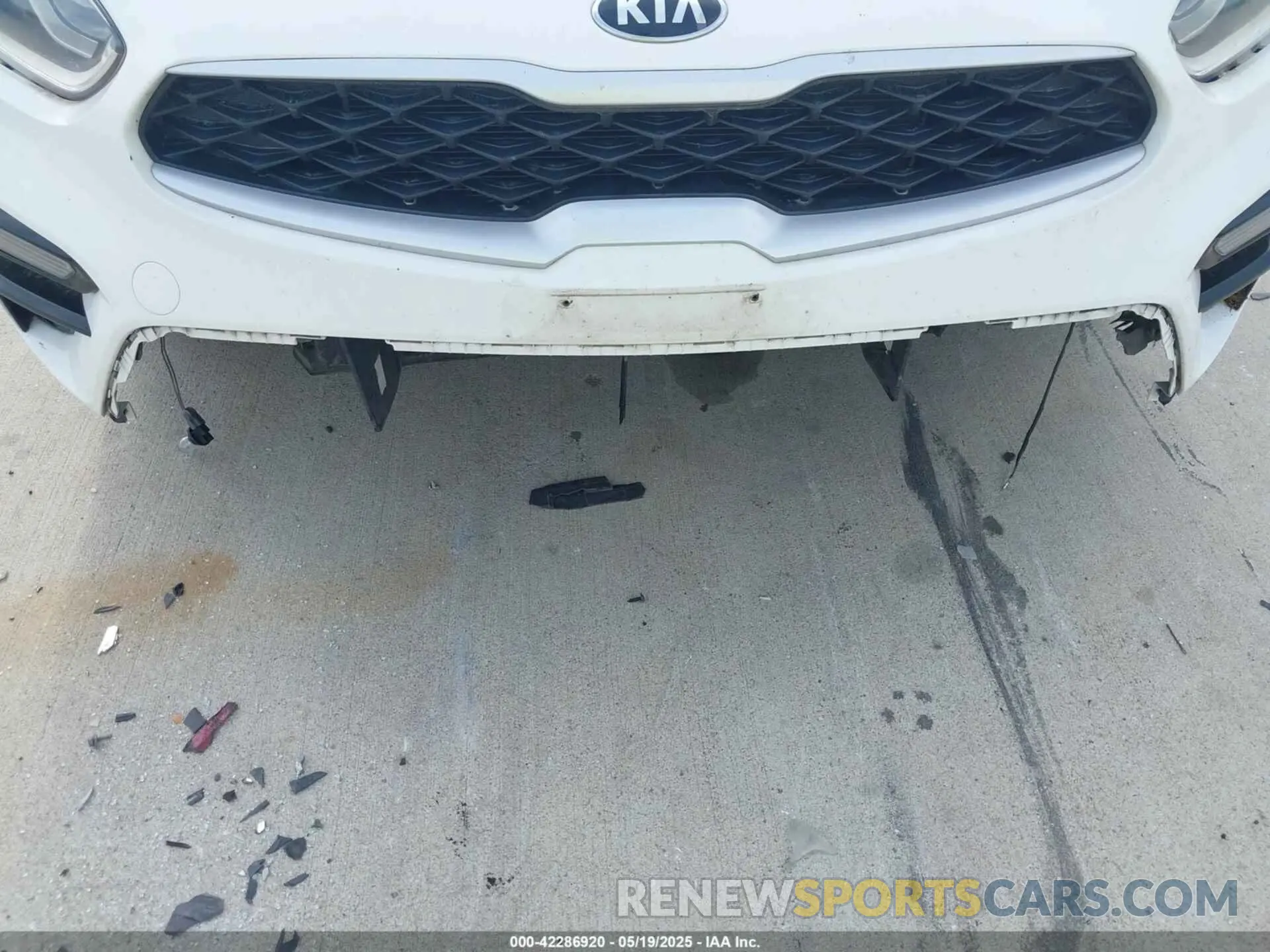 6 Photograph of a damaged car 3KPF24AD1ME315531 KIA FORTE 2021