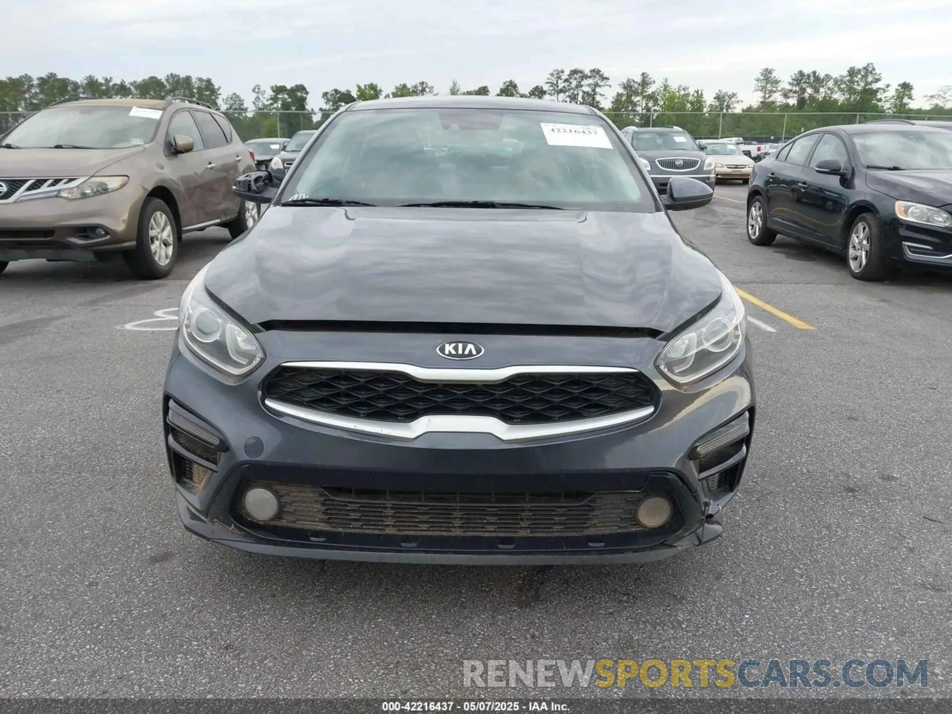 12 Photograph of a damaged car 3KPF24AD1ME346570 KIA FORTE 2021