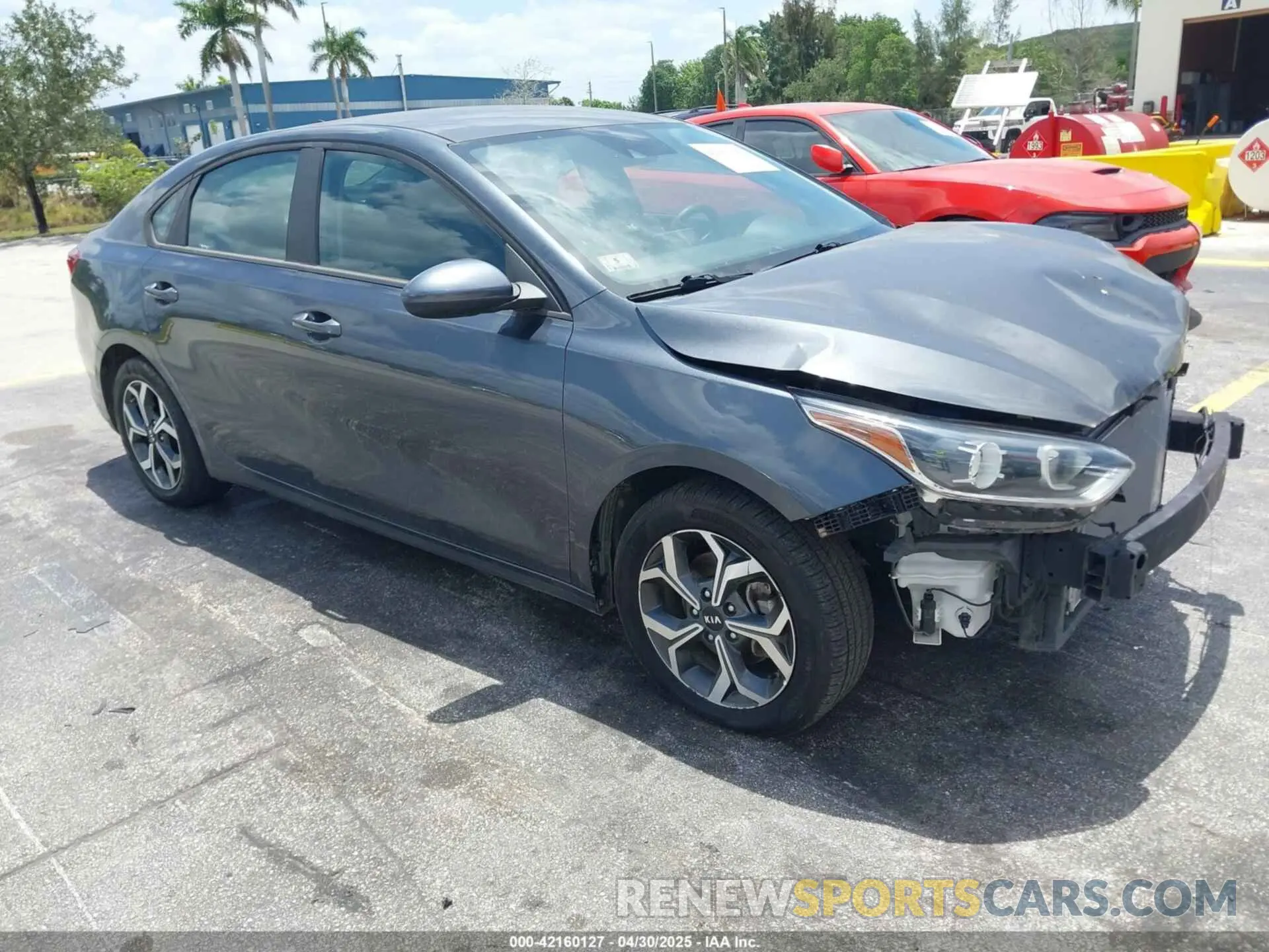 1 Photograph of a damaged car 3KPF24AD1ME353955 KIA FORTE 2021