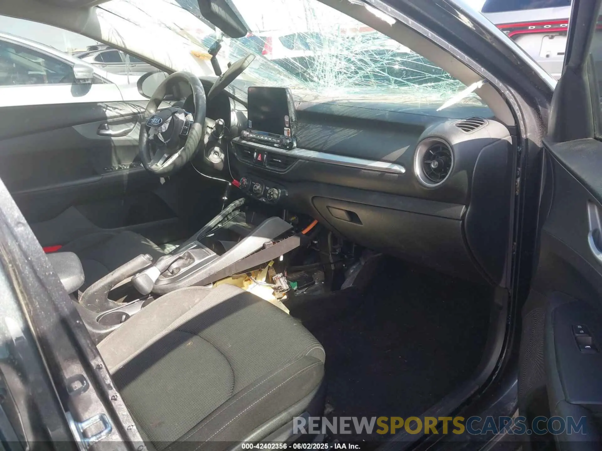 5 Photograph of a damaged car 3KPF24AD1ME357570 KIA FORTE 2021