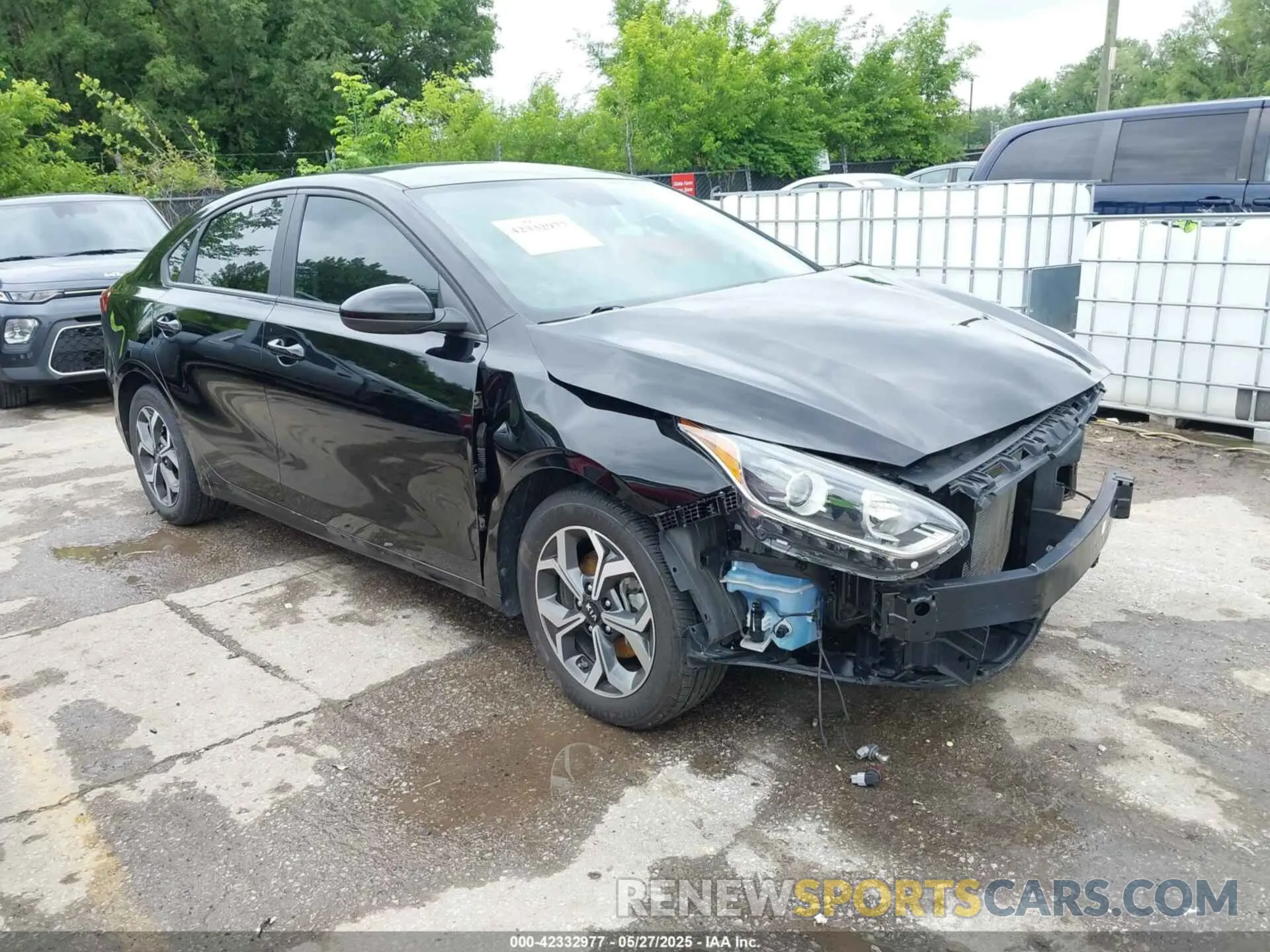 1 Photograph of a damaged car 3KPF24AD1ME360971 KIA FORTE 2021