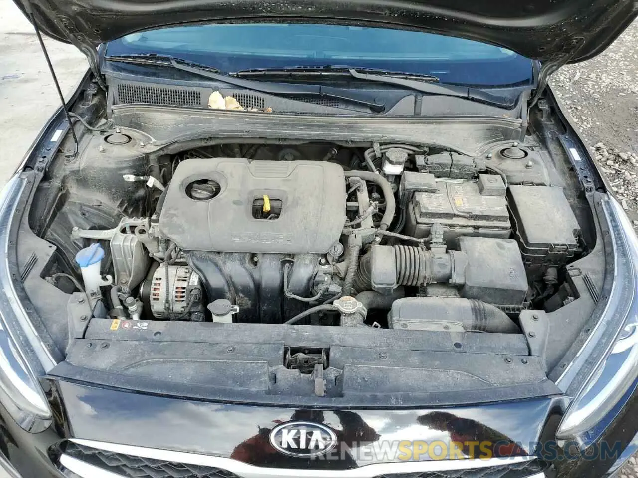 13 Photograph of a damaged car 3KPF24AD1ME365135 KIA FORTE 2021
